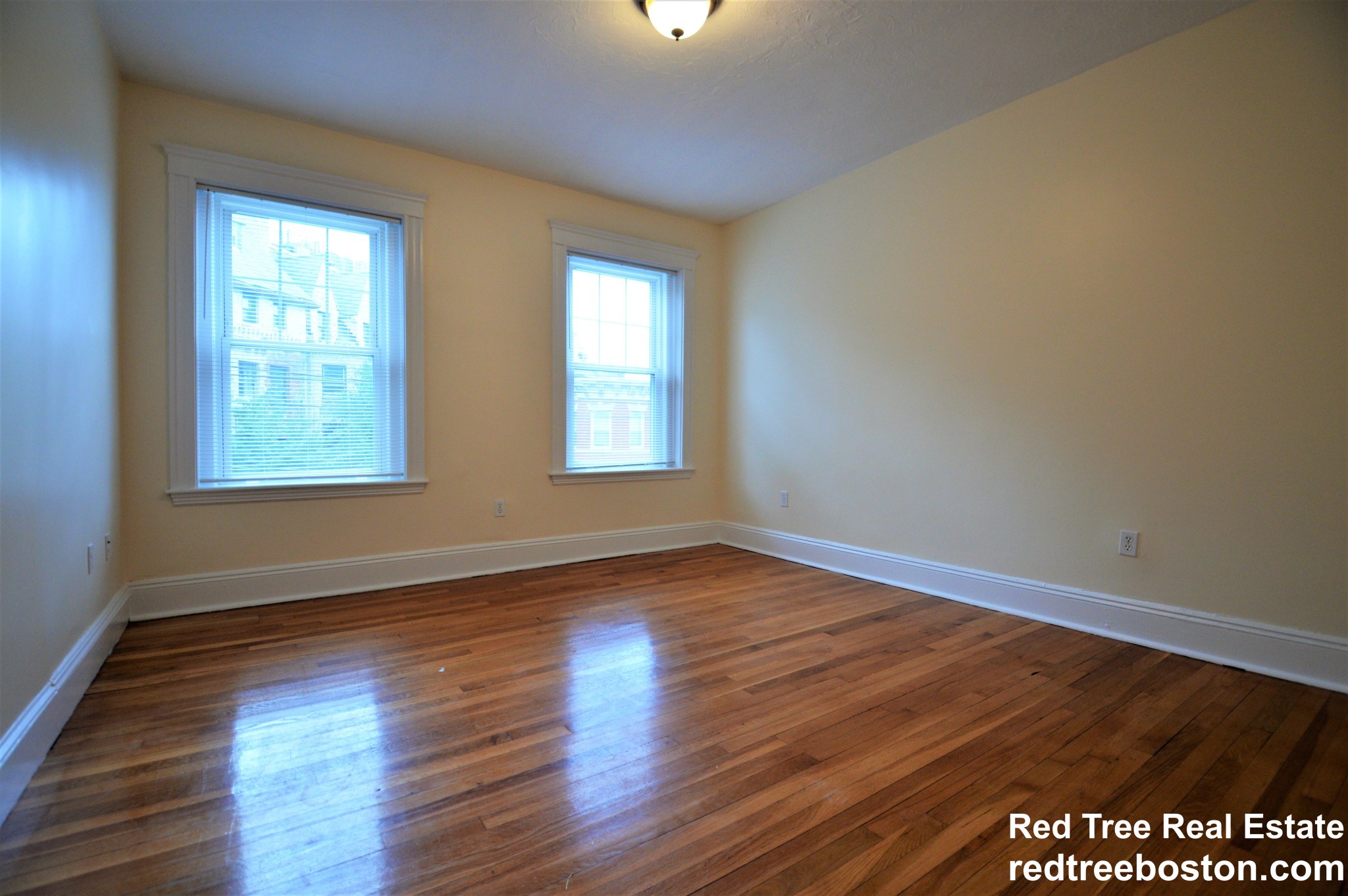 191 Winthrop Rd, Brookline Hills