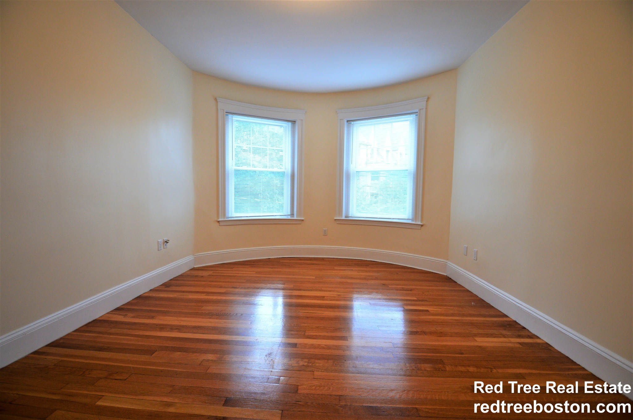 191 Winthrop Rd, Brookline Hills