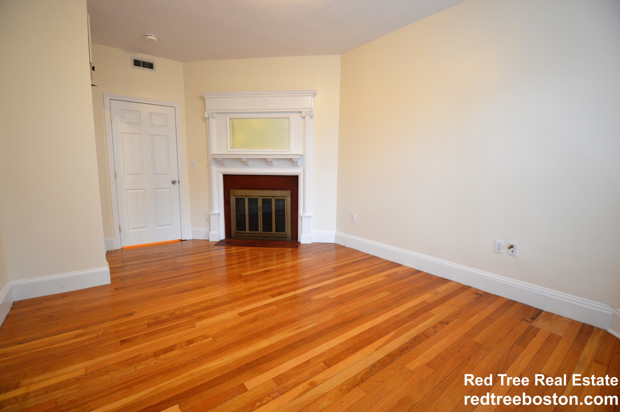 191 Winthrop Rd, Brookline Hills