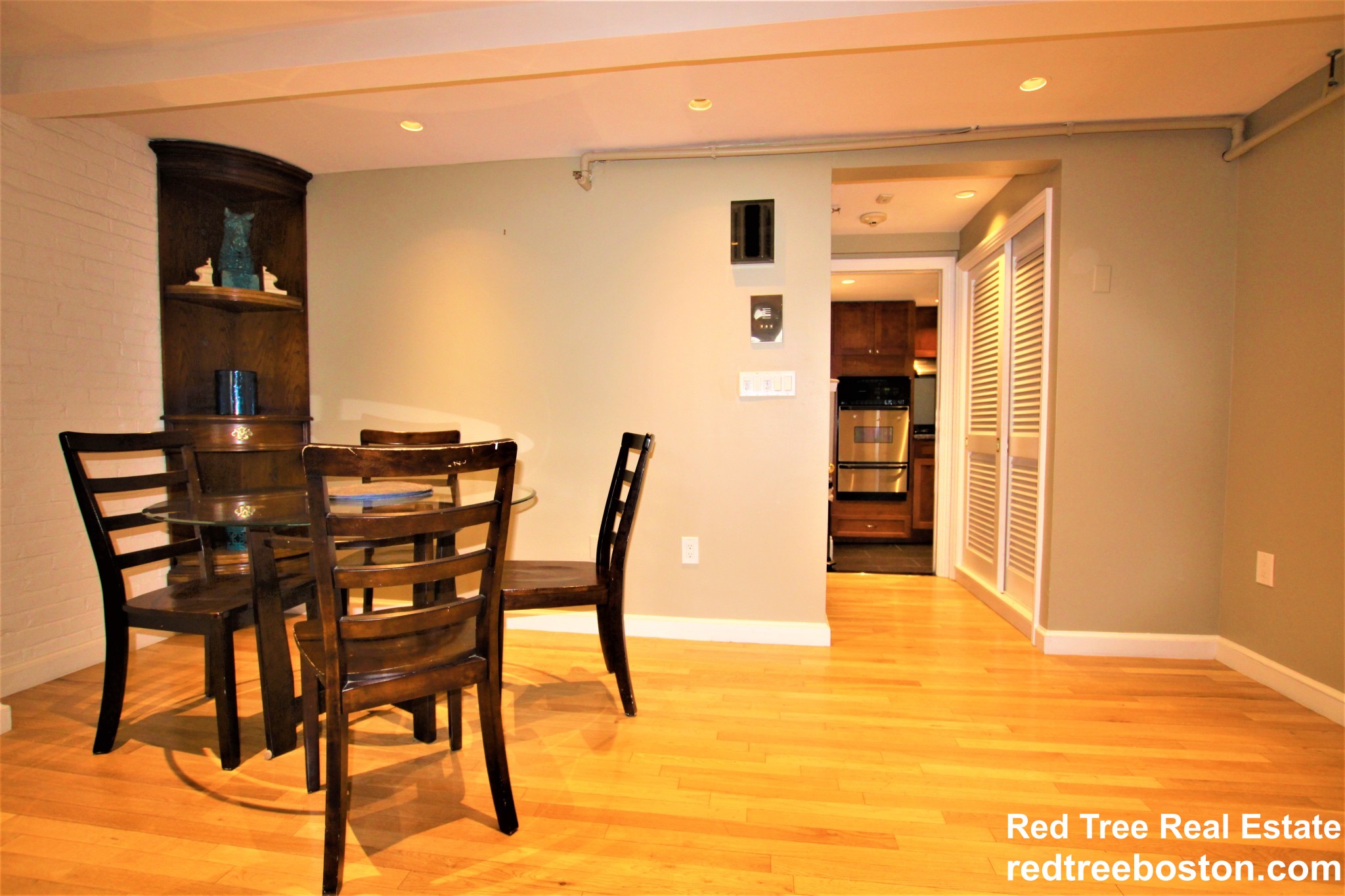 113 Beacon St, Back Bay