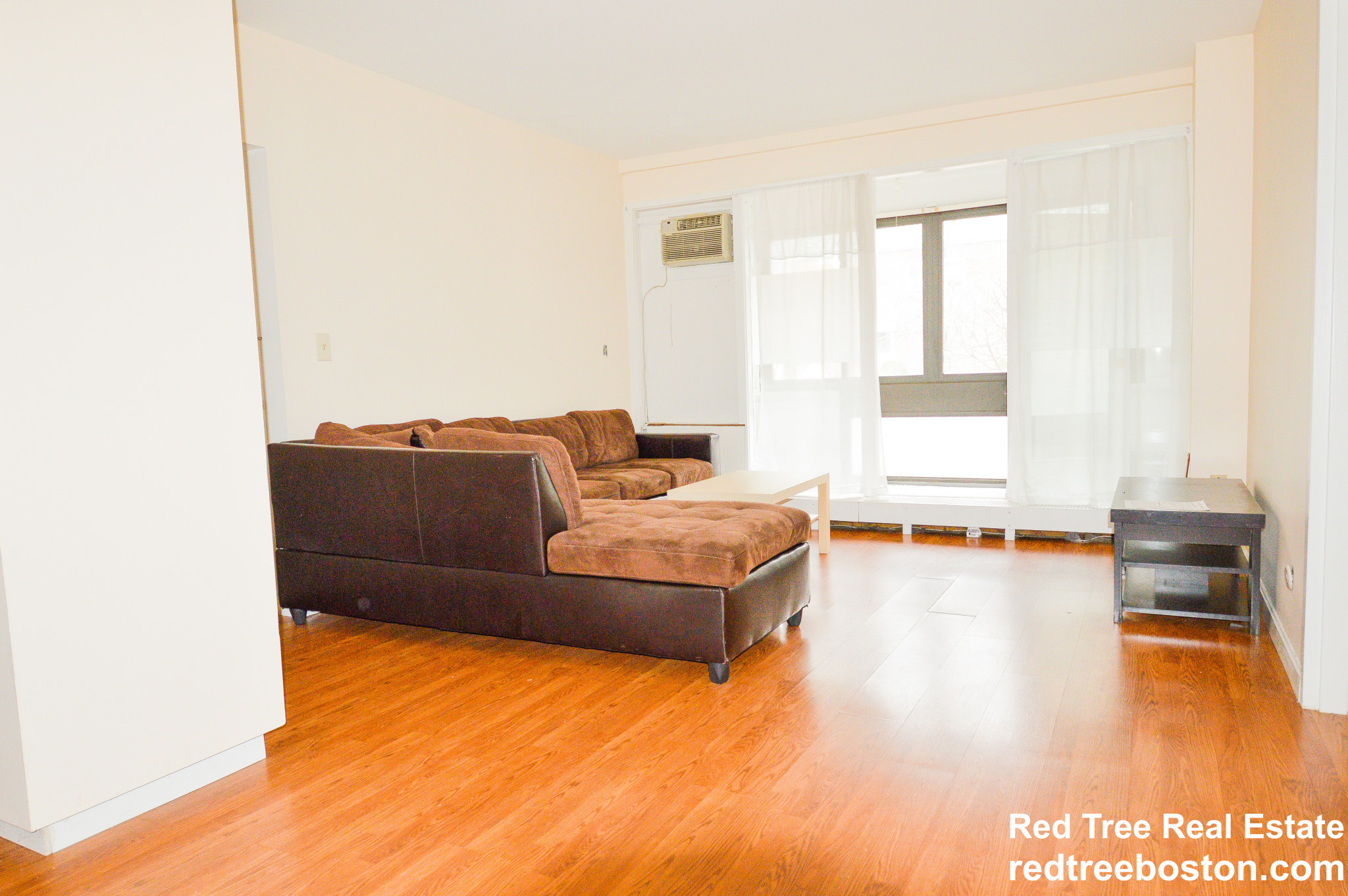 28 Juniper St, Brookline Village