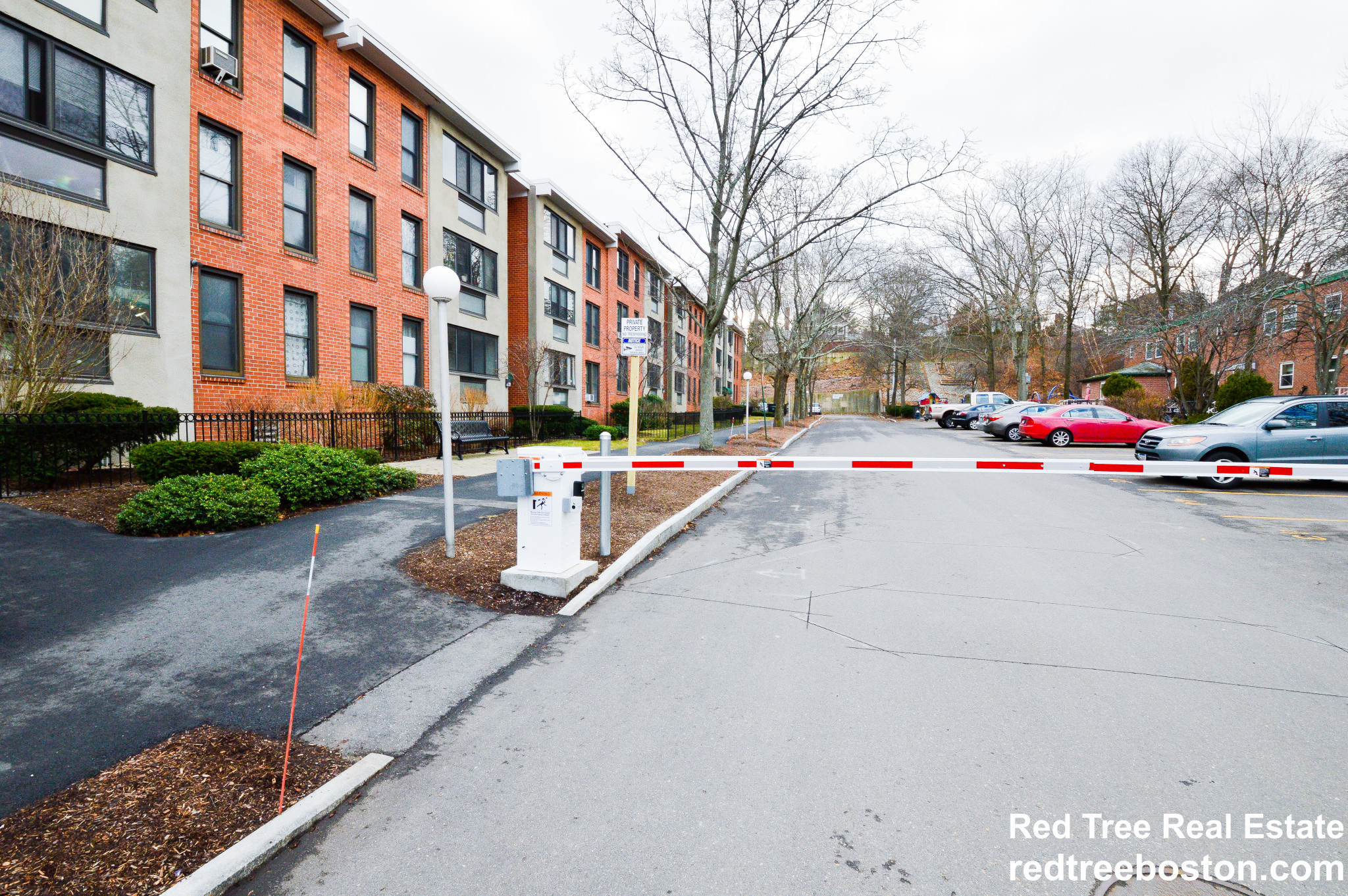 28 Juniper St, Brookline Village