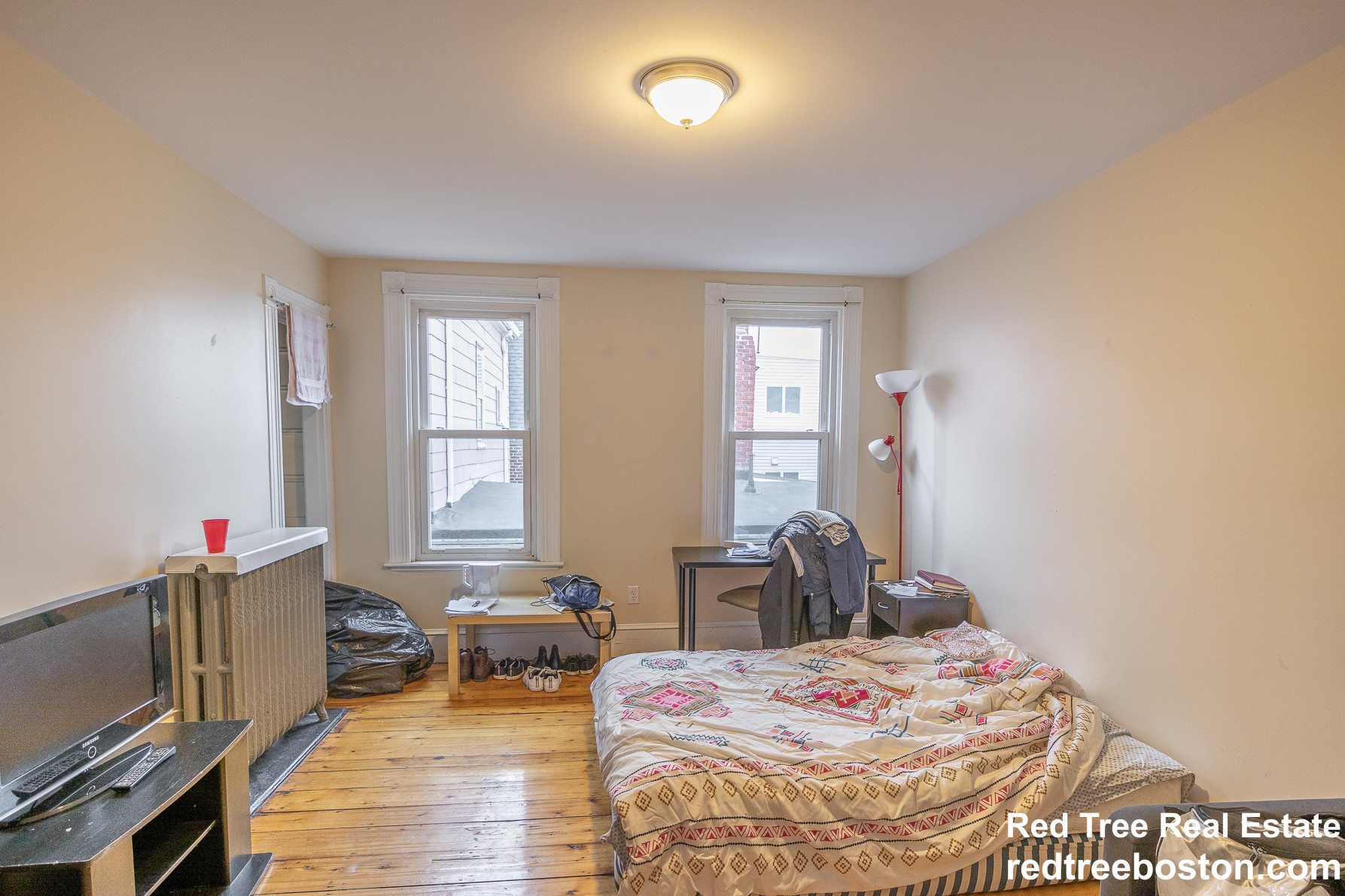 438 Meridian St, East Boston