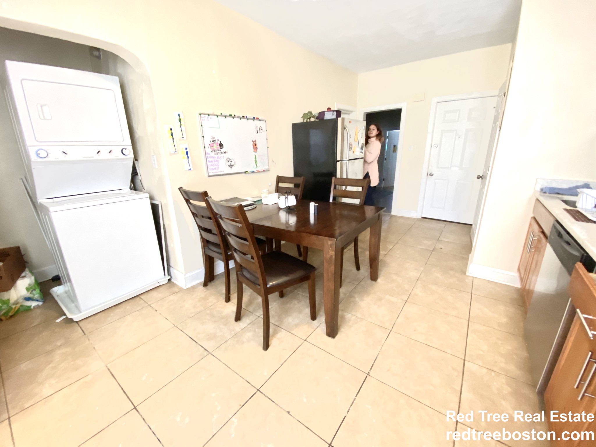 110 Paris St, East Boston