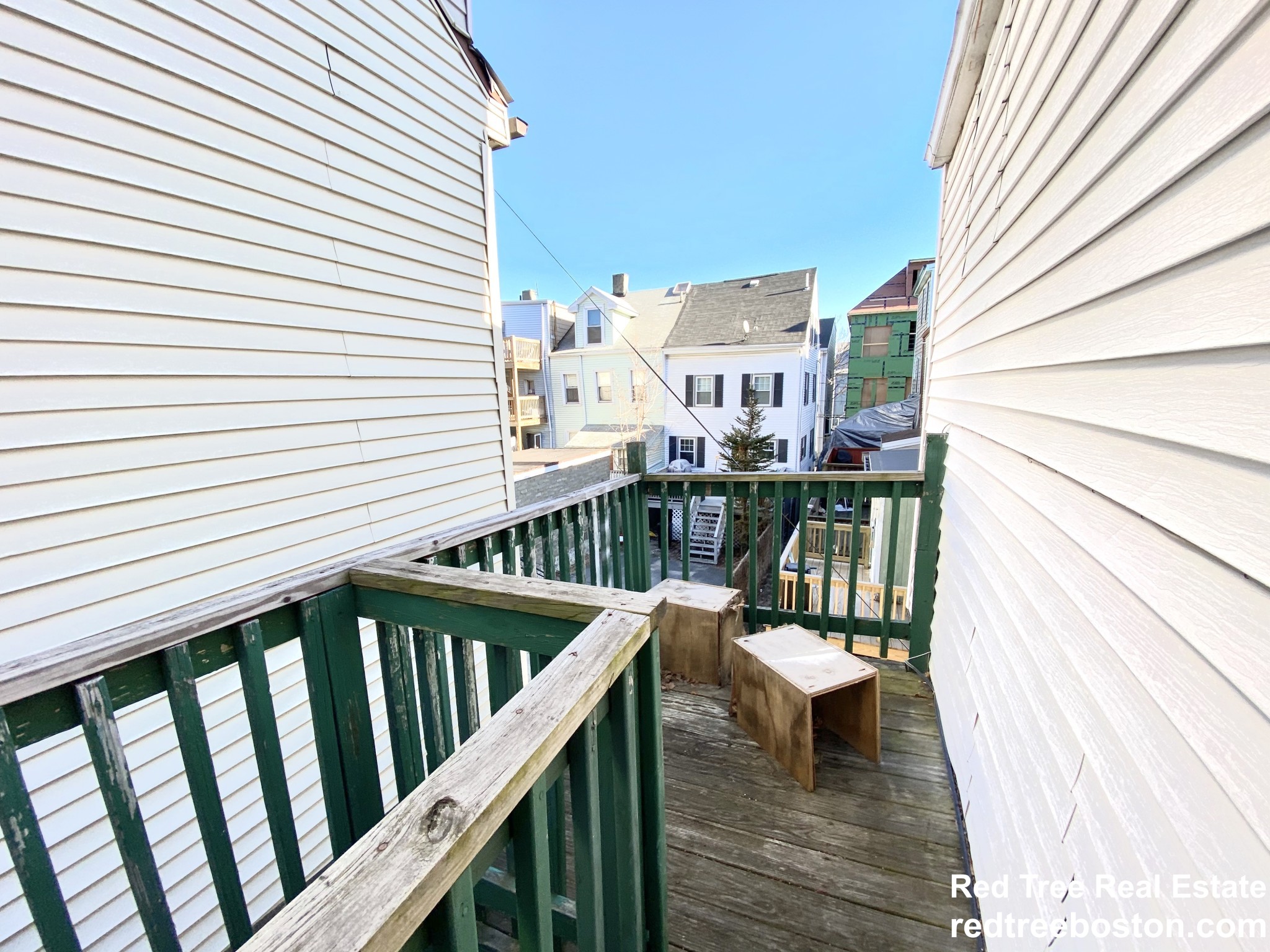 238 Everett St, East Boston