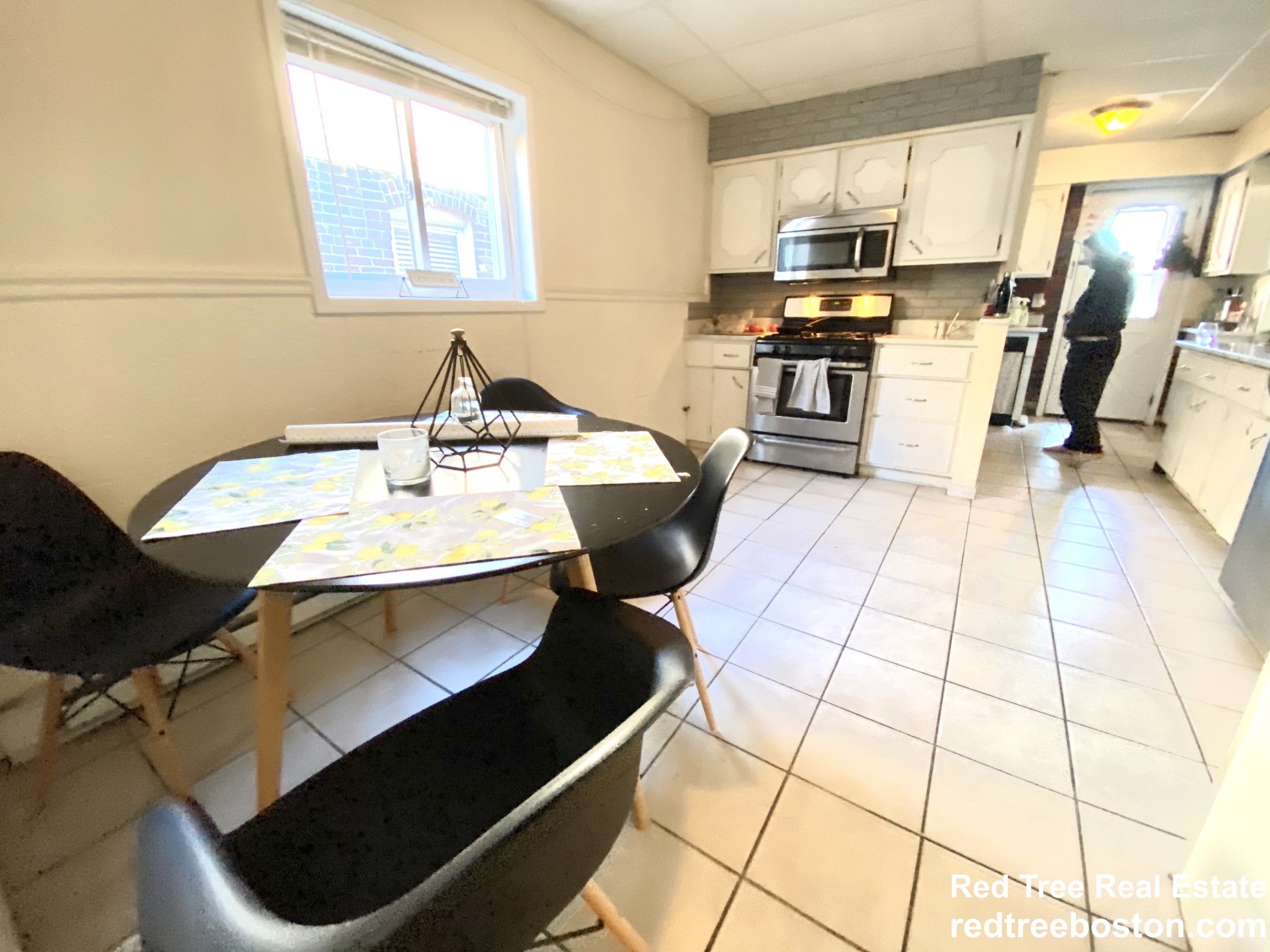 135 Orleans St, East Boston