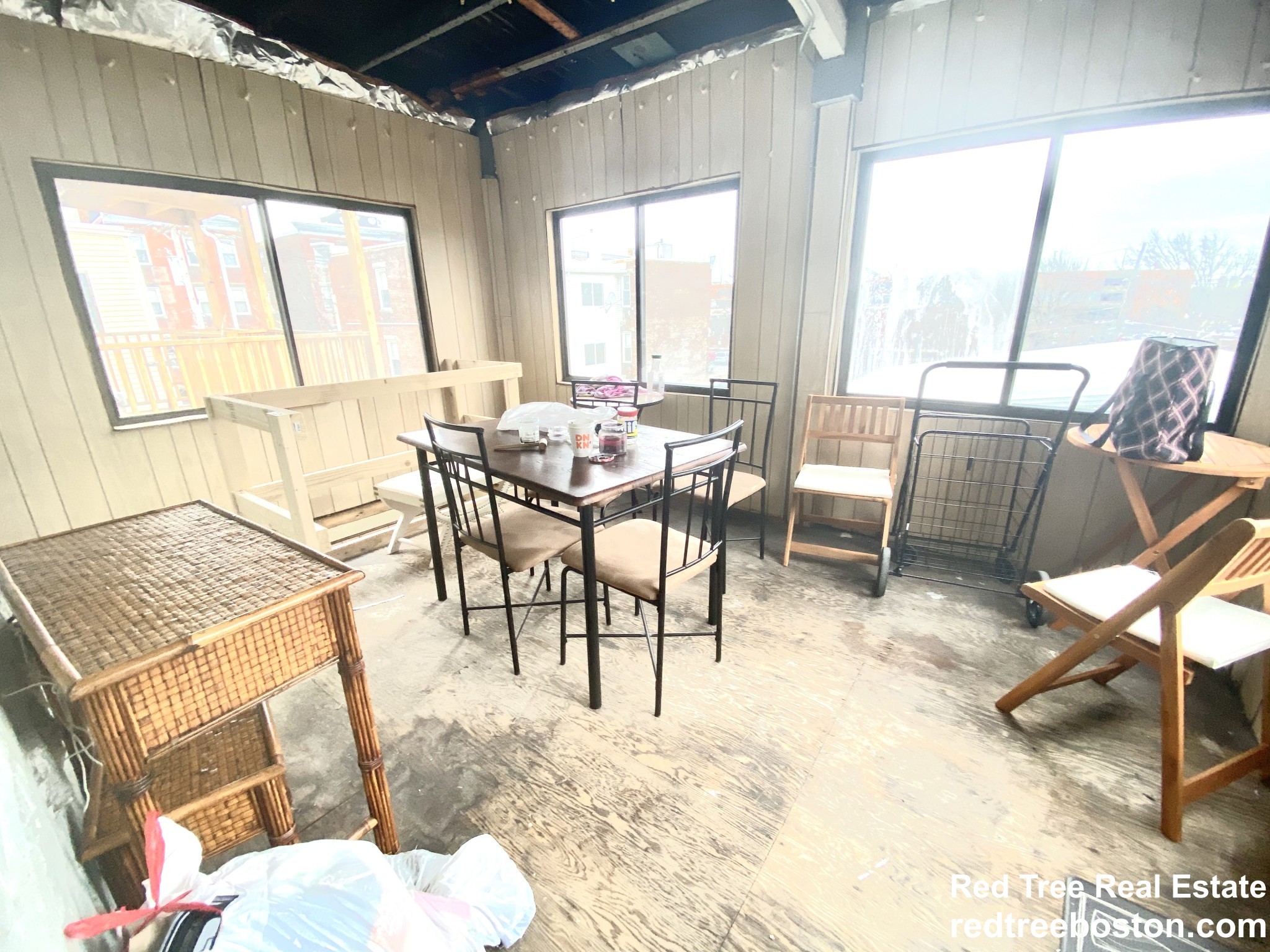 143 Cottage St, East Boston