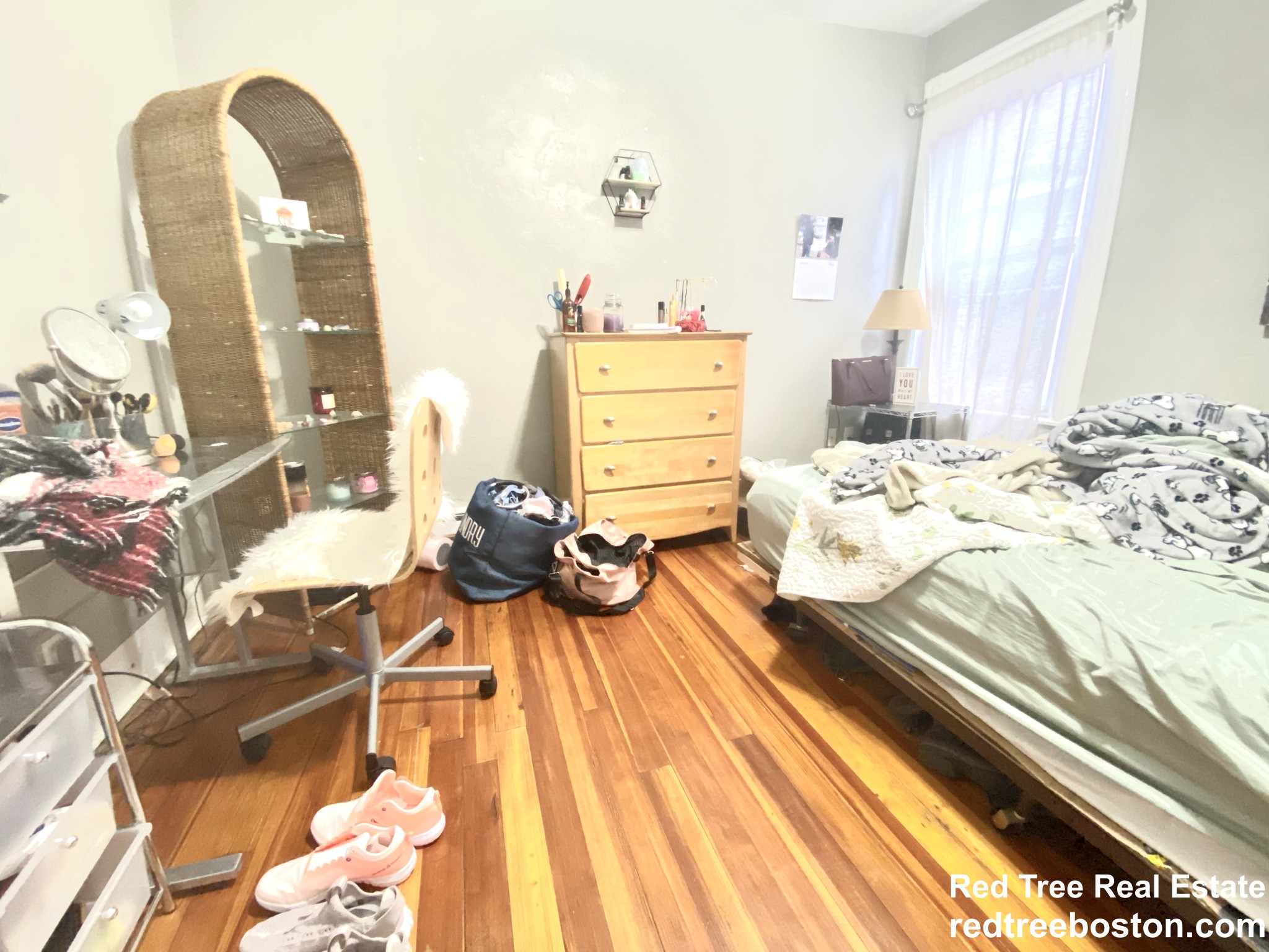 143 Cottage St, East Boston