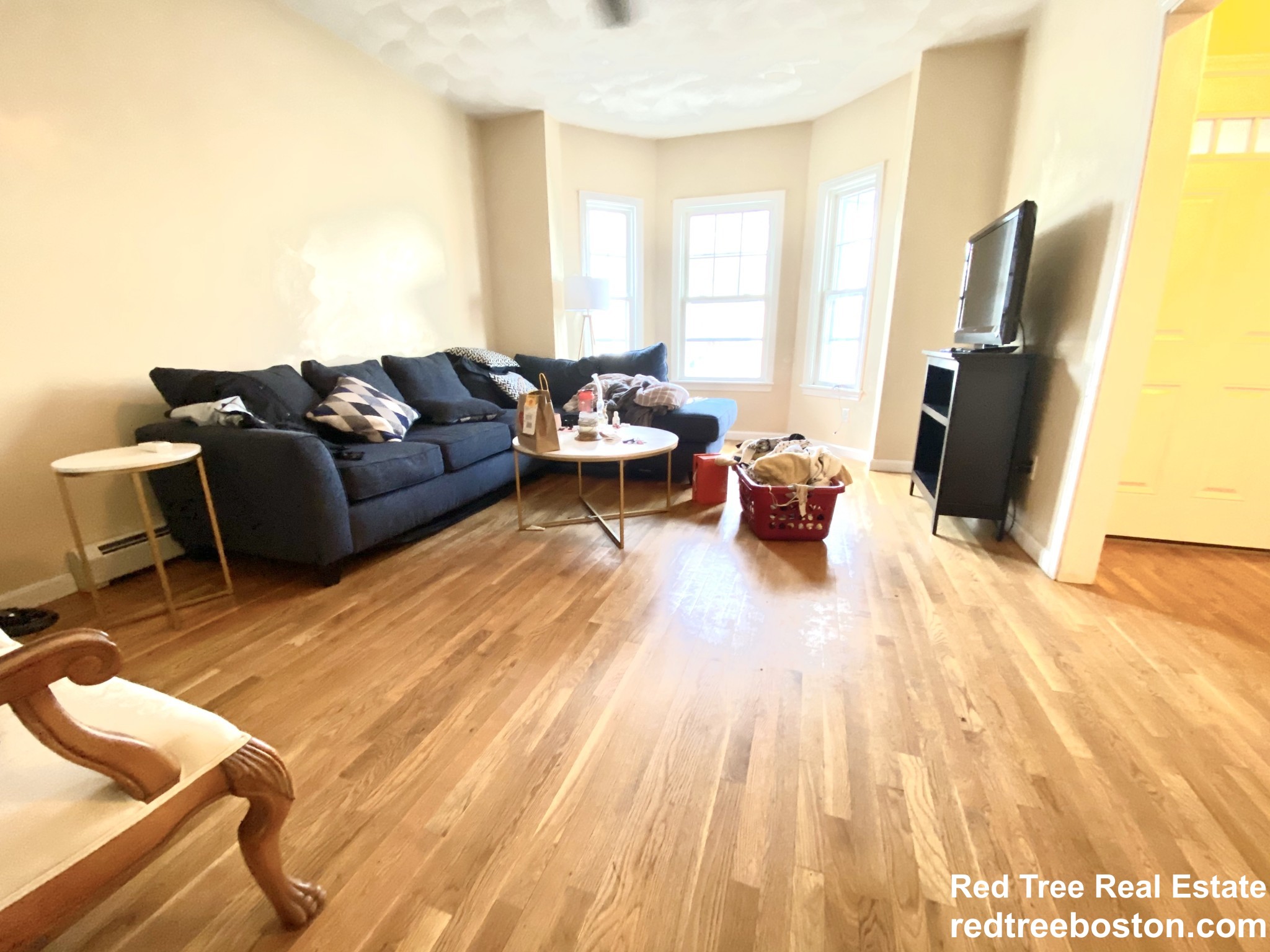 101 Falcon St, East Boston