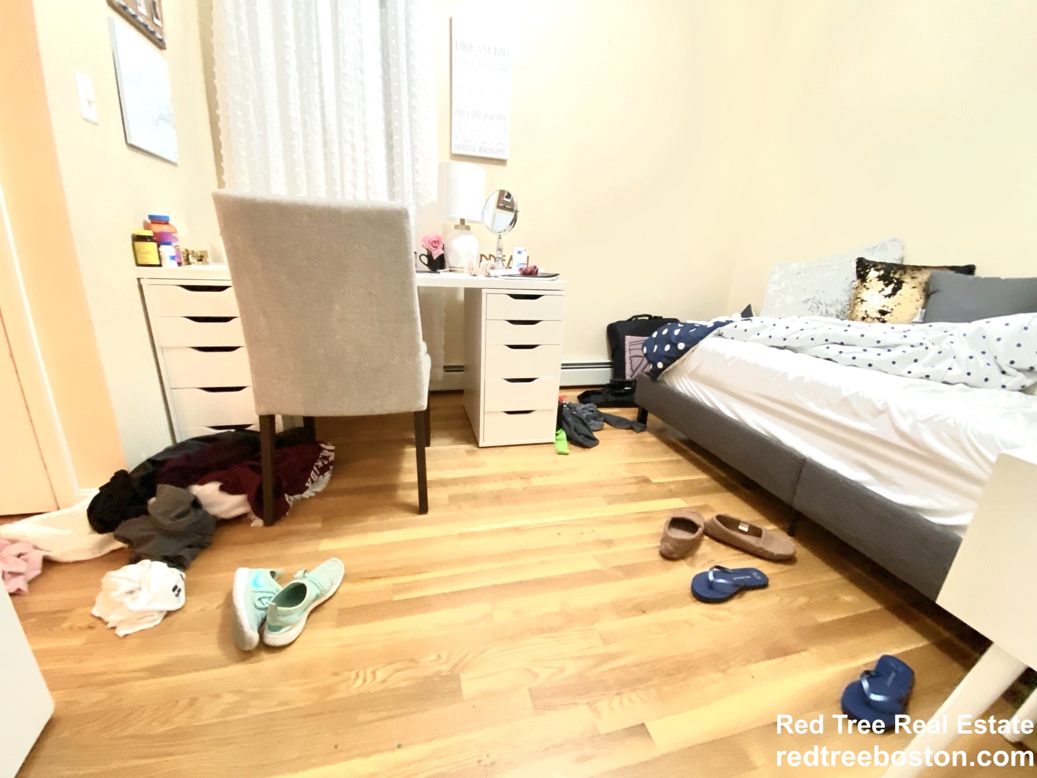 101 Falcon St, East Boston