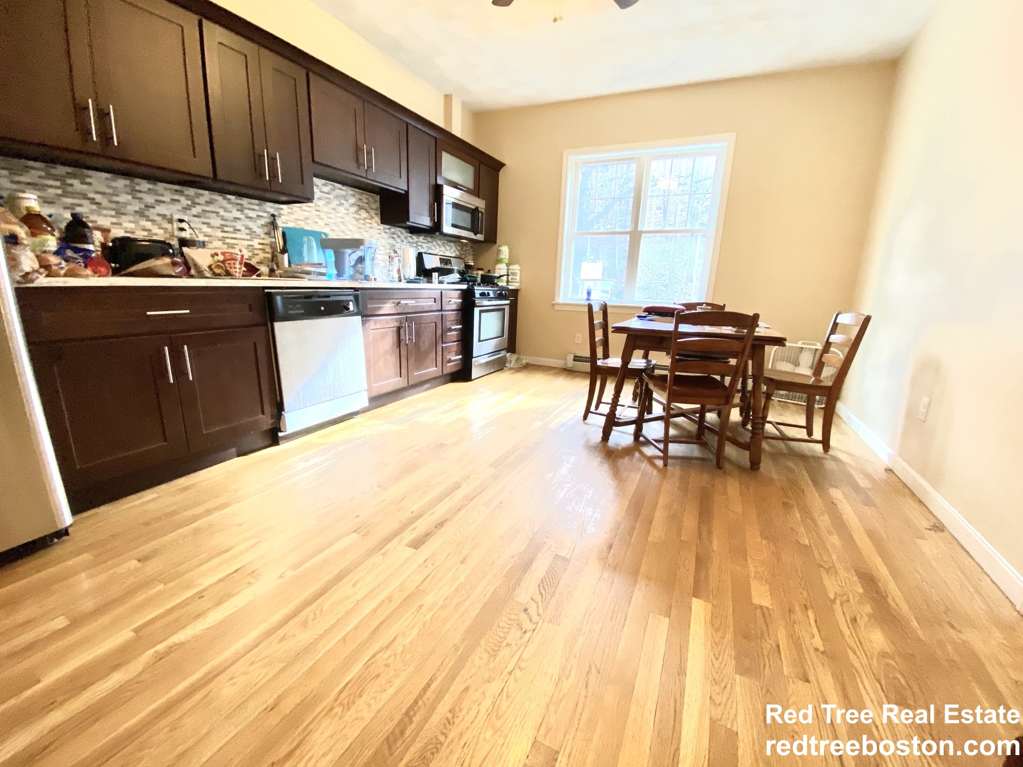 101 Falcon St, East Boston