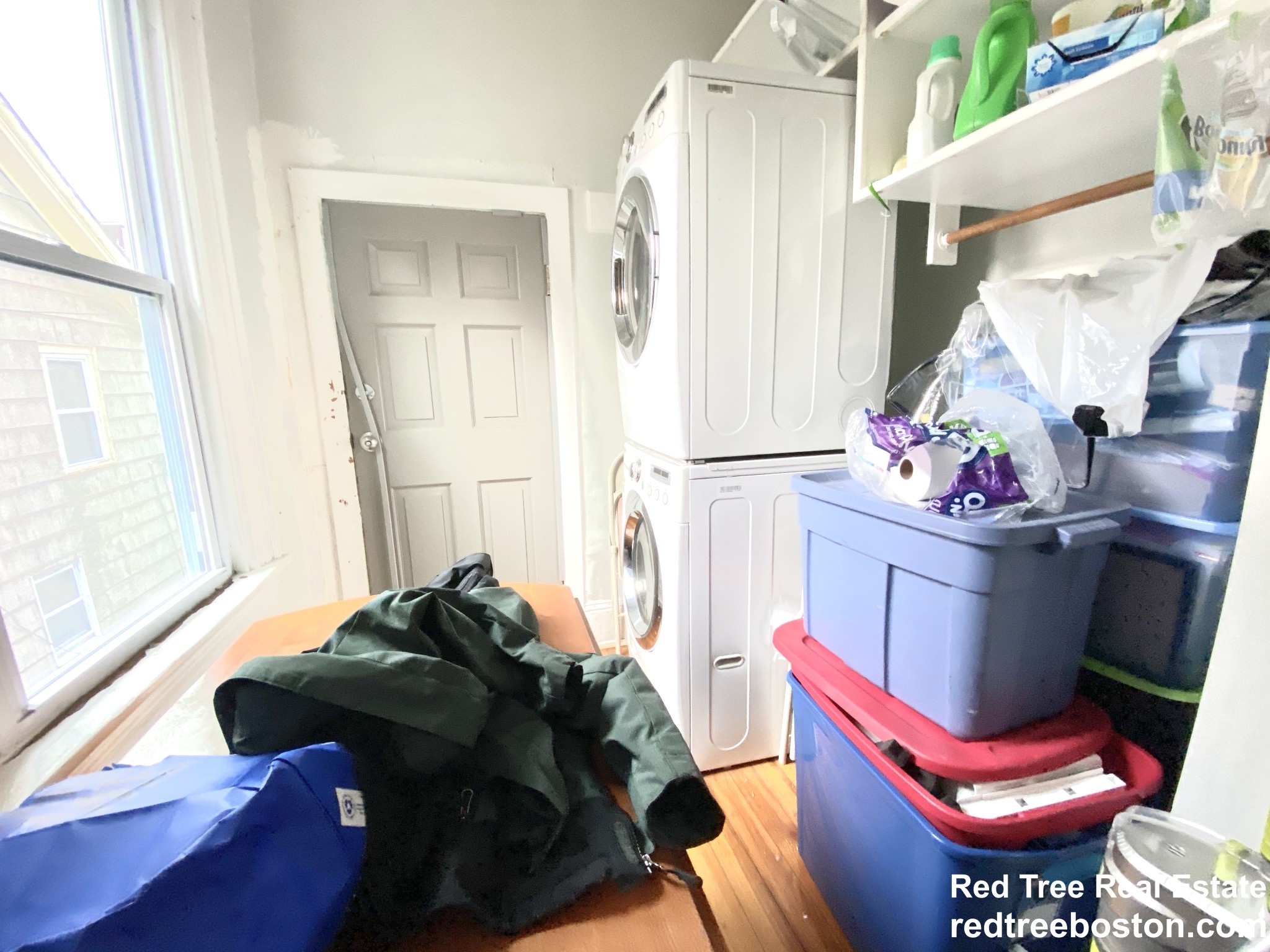 220 Saratoga St, East Boston