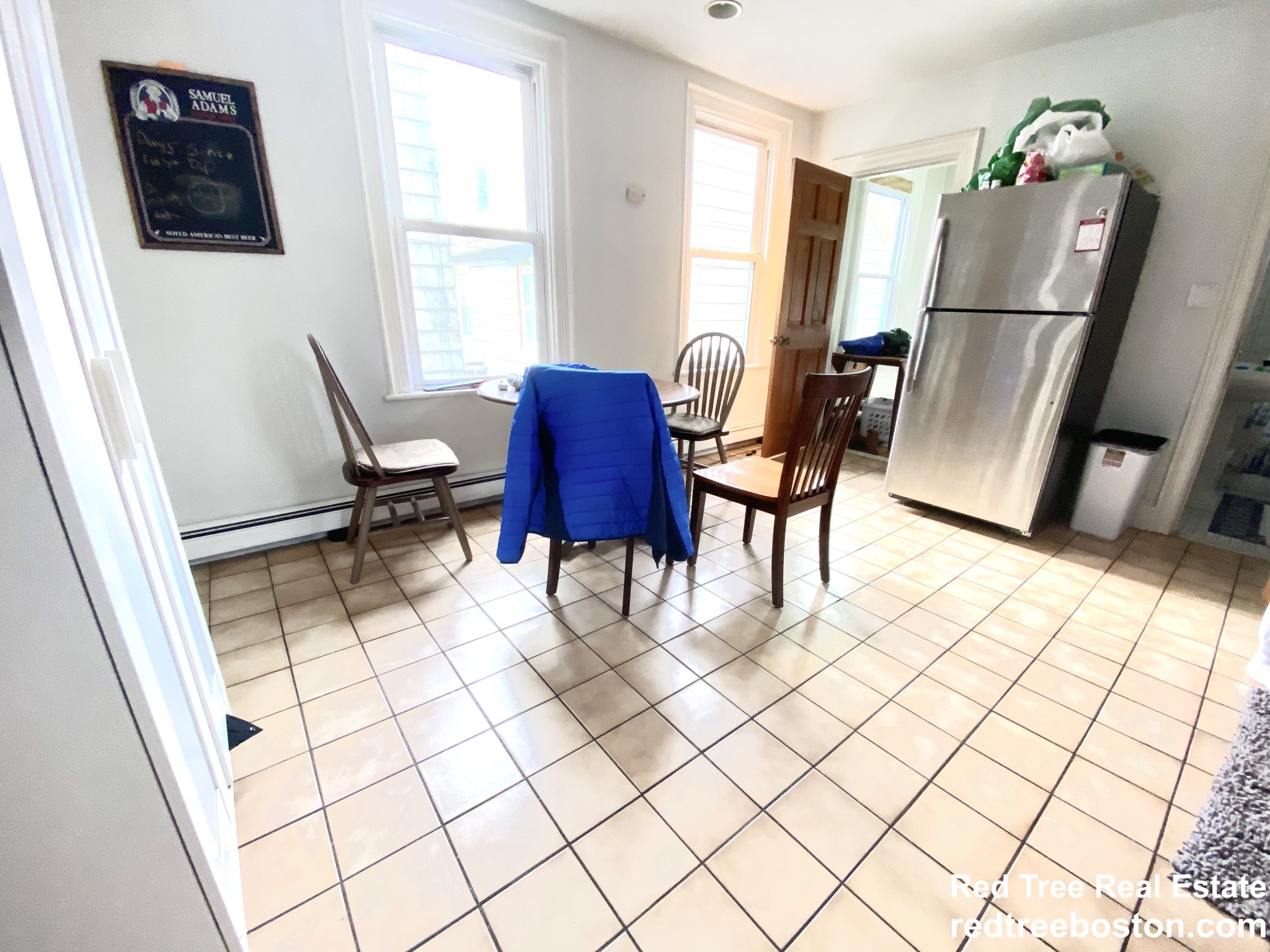 220 Saratoga St, East Boston