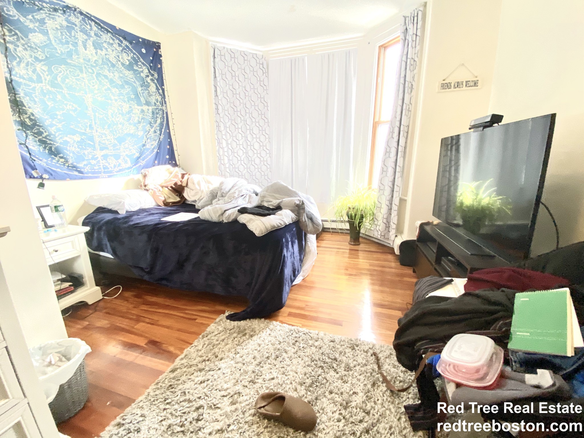 220 Saratoga St, East Boston