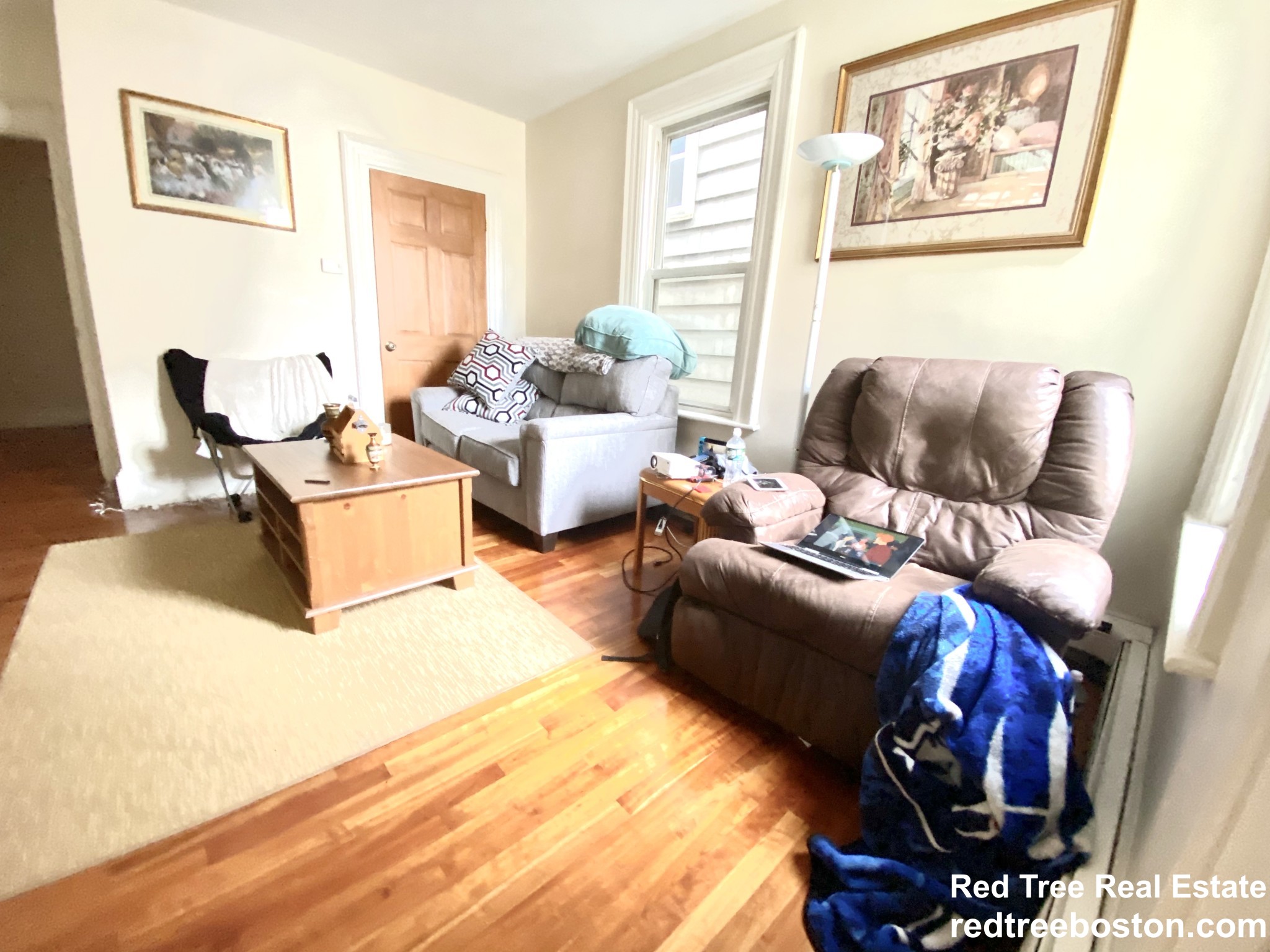 220 Saratoga St, East Boston