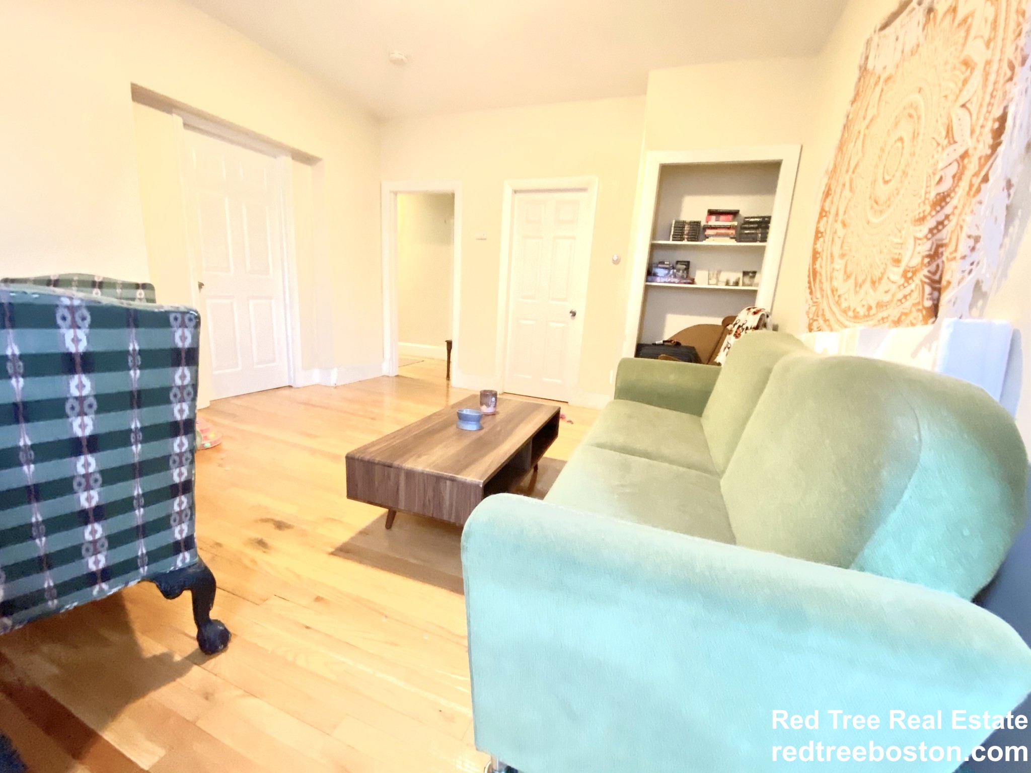 21 Monmouth St, East Boston