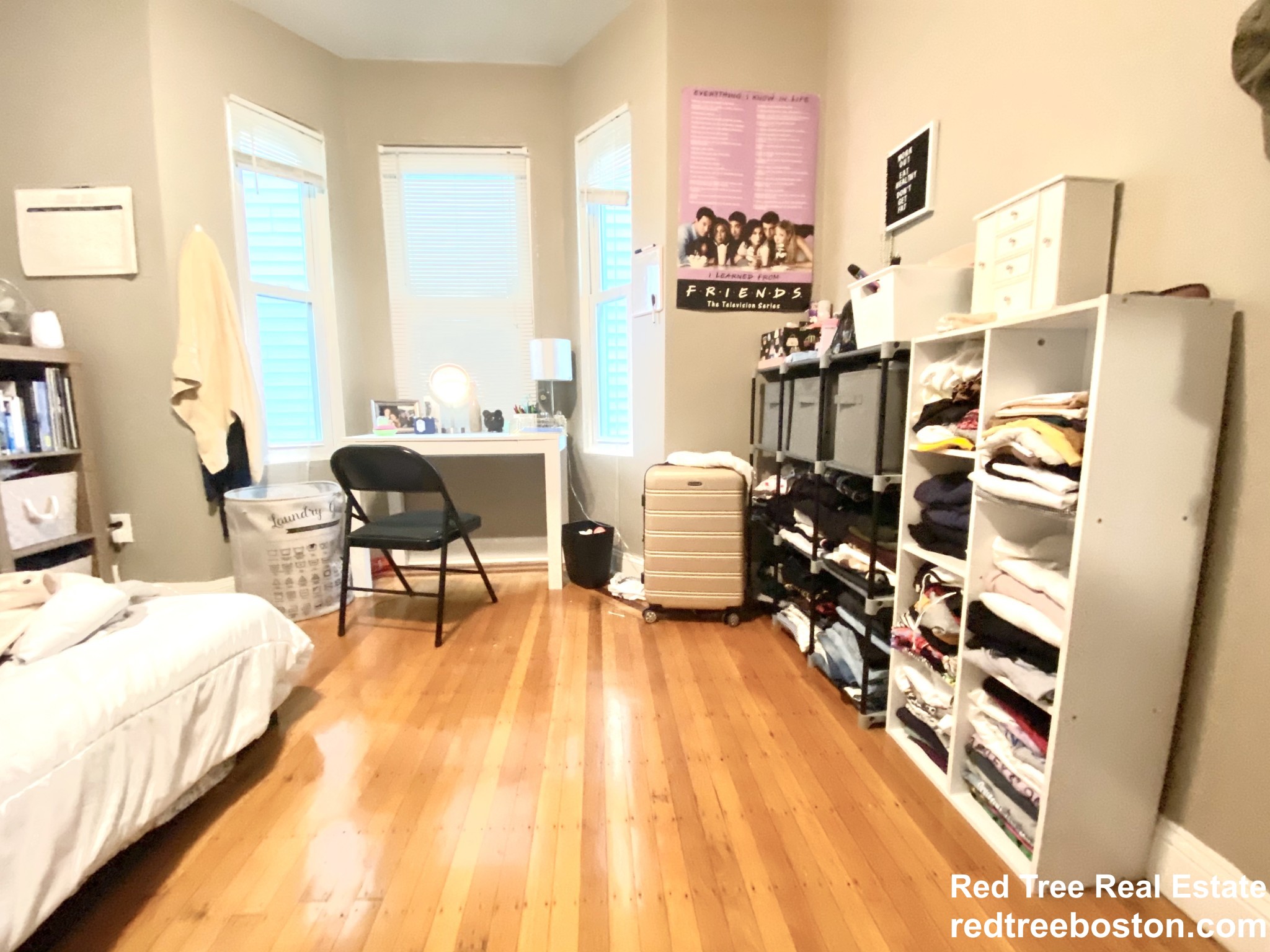 26 Monmouth St, East Boston