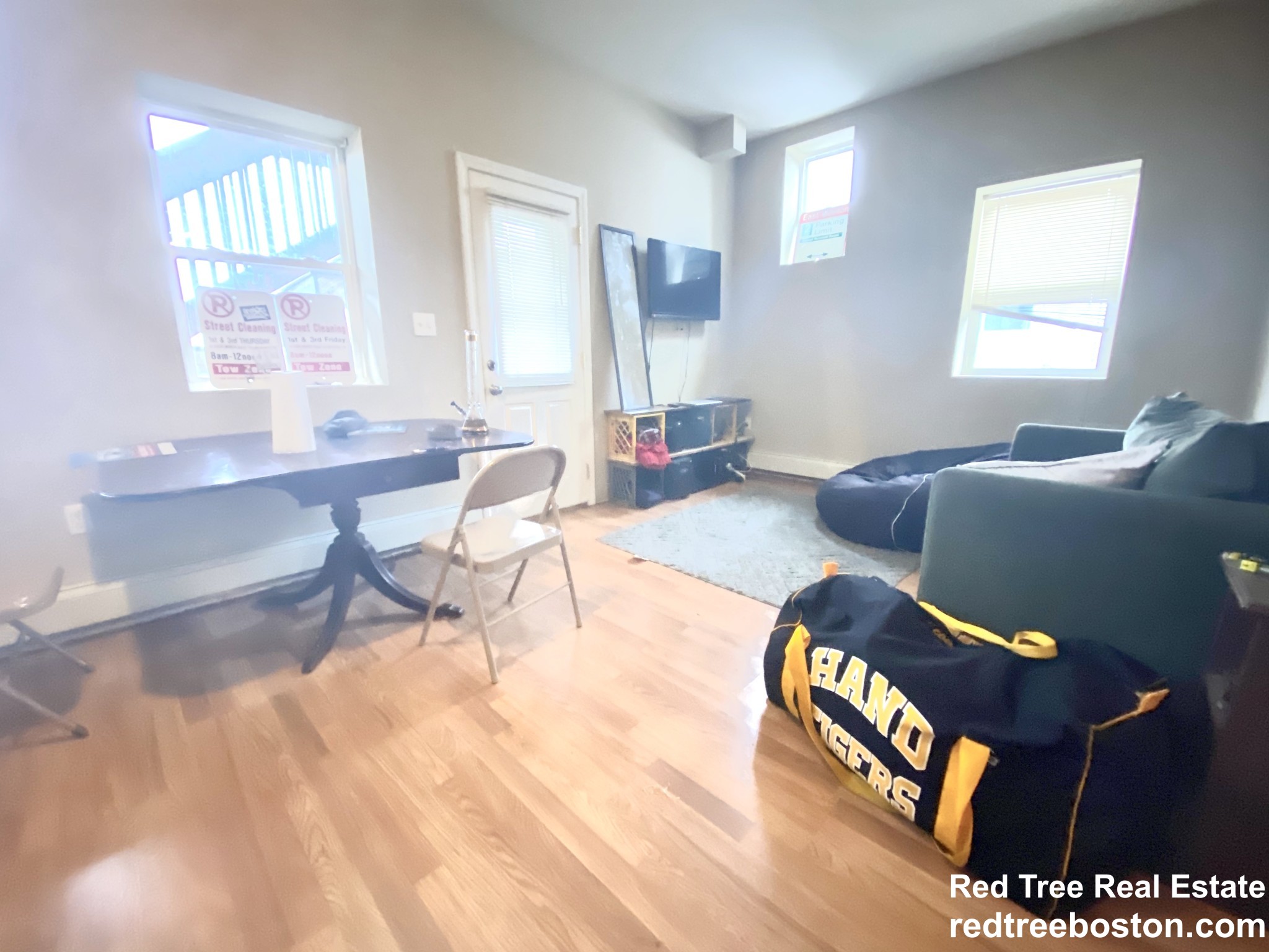 215 Saratoga St, East Boston