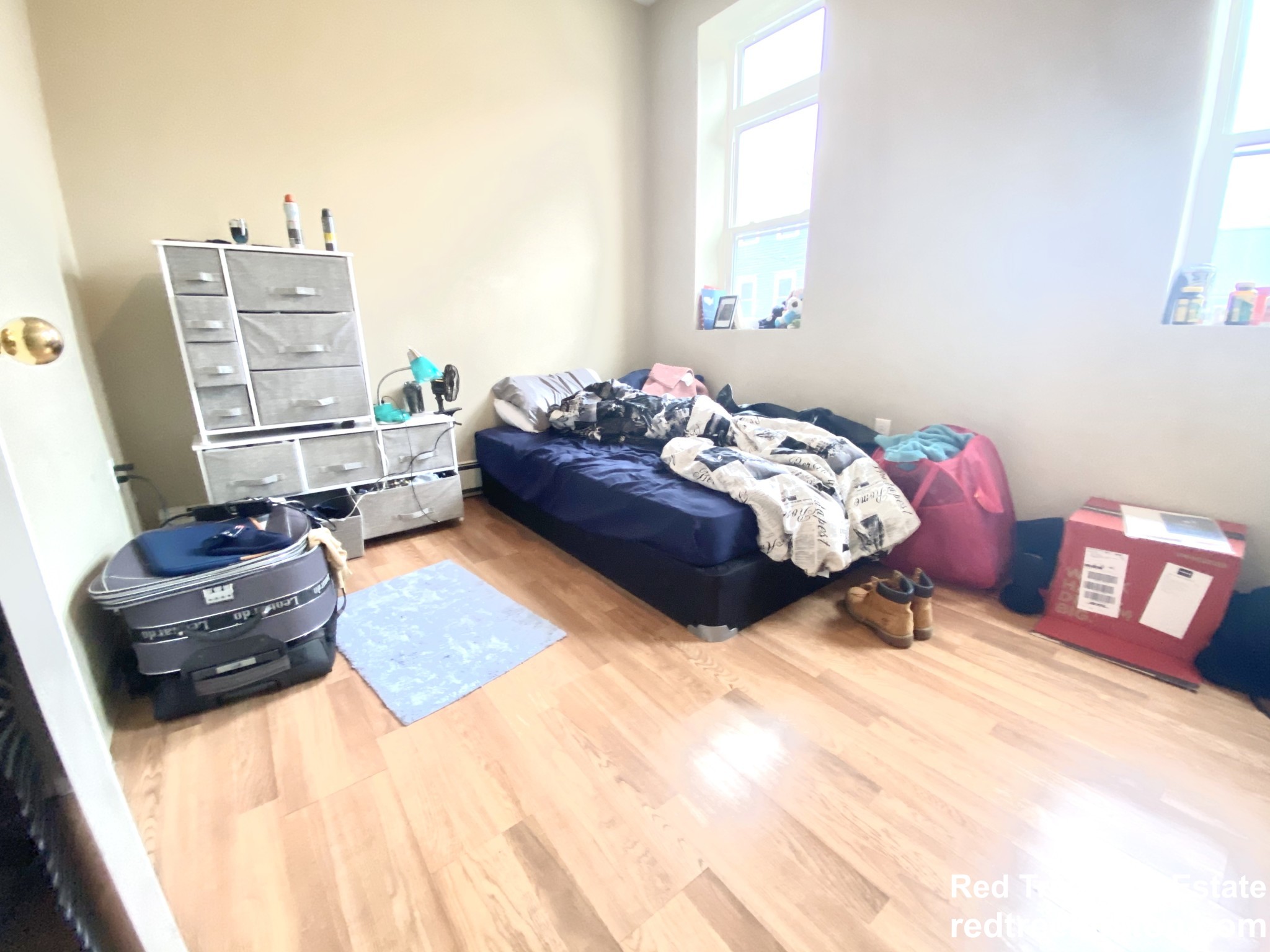 215 Saratoga St, East Boston