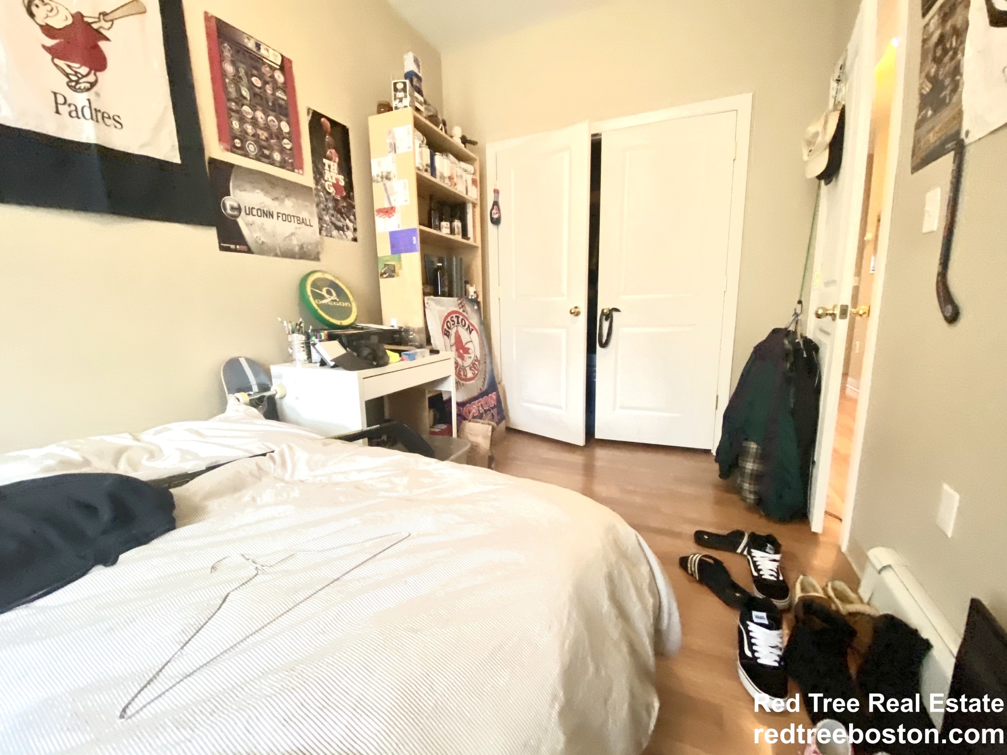 215 Saratoga St, East Boston