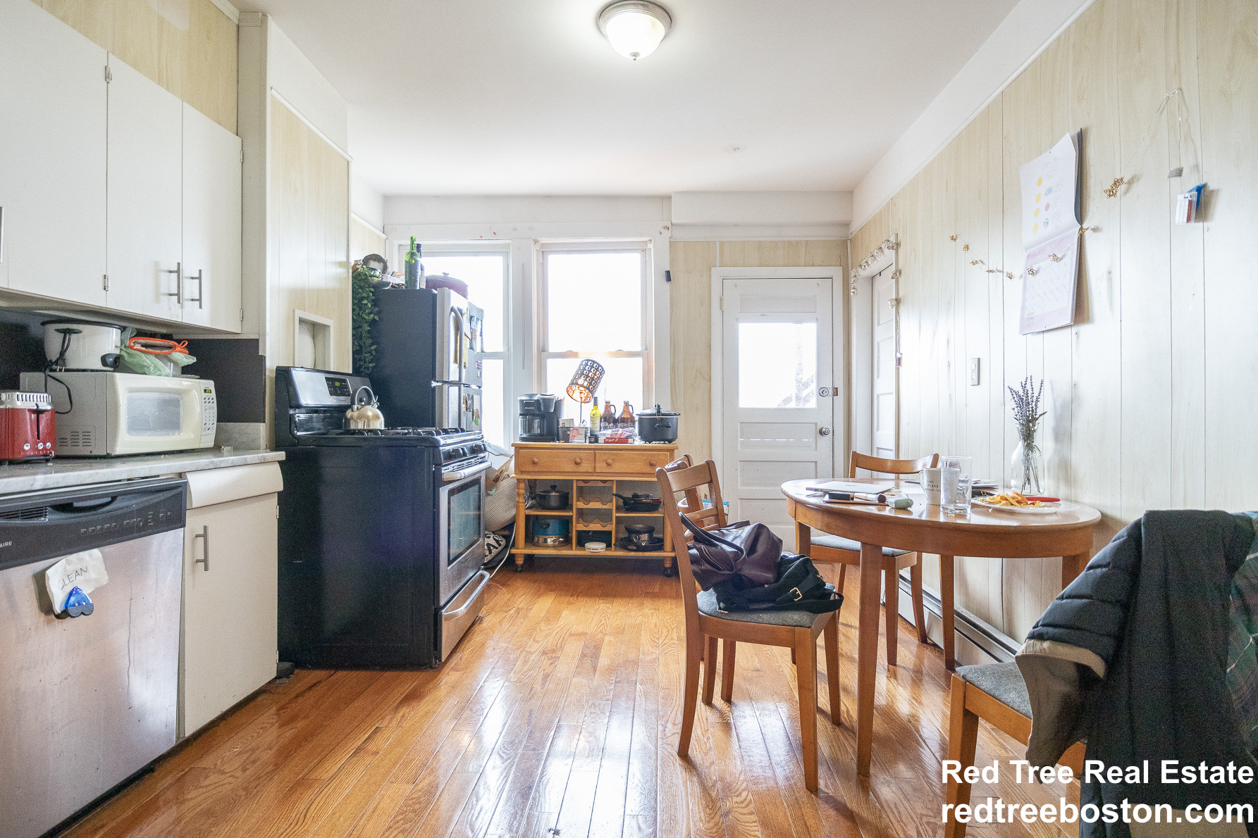 141 Cottage St, East Boston