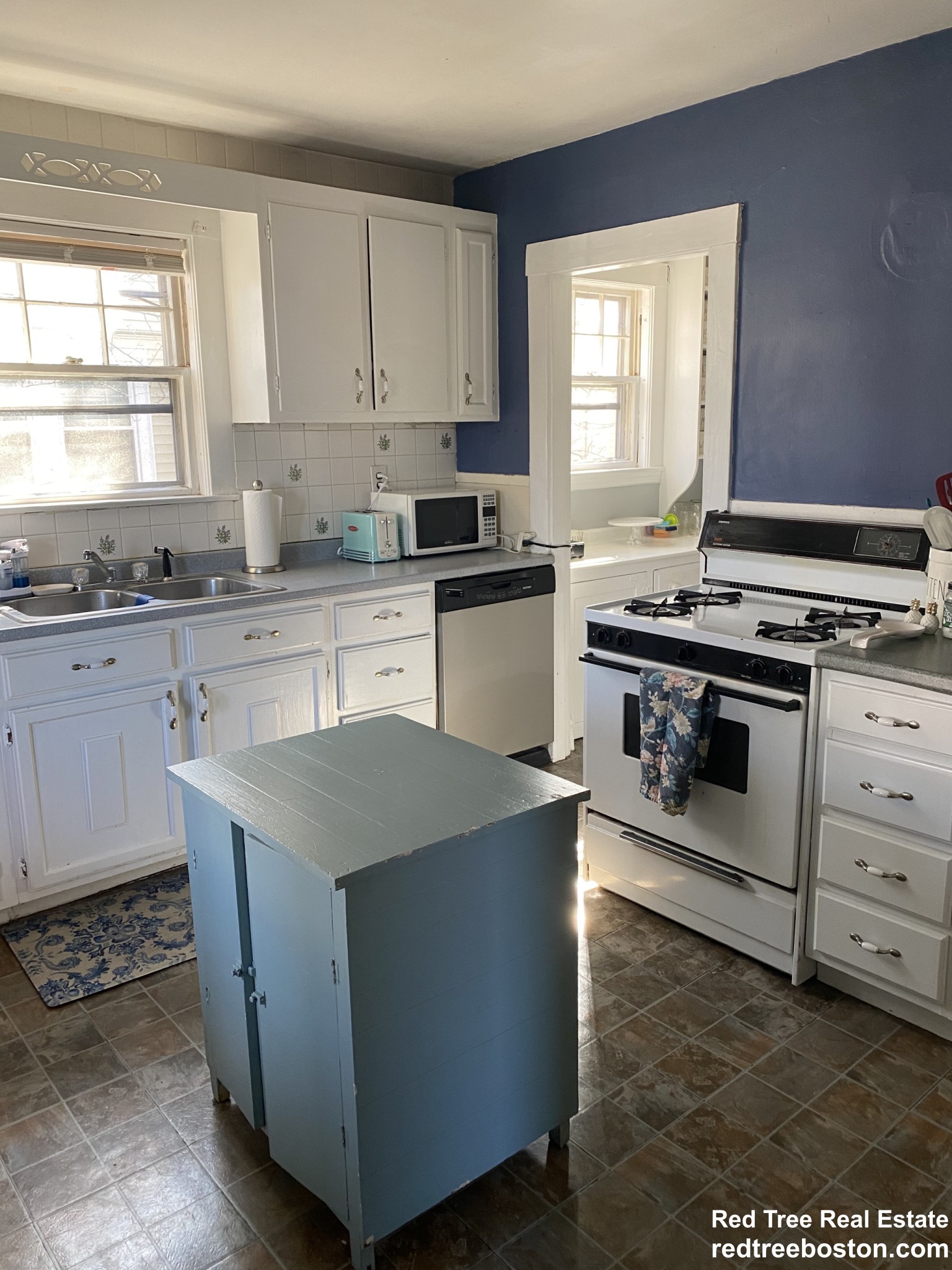 81 Beechcroft St, Brighton