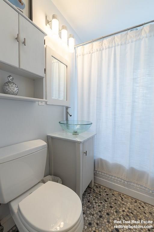 19 Alton Ct, Coolidge Corner