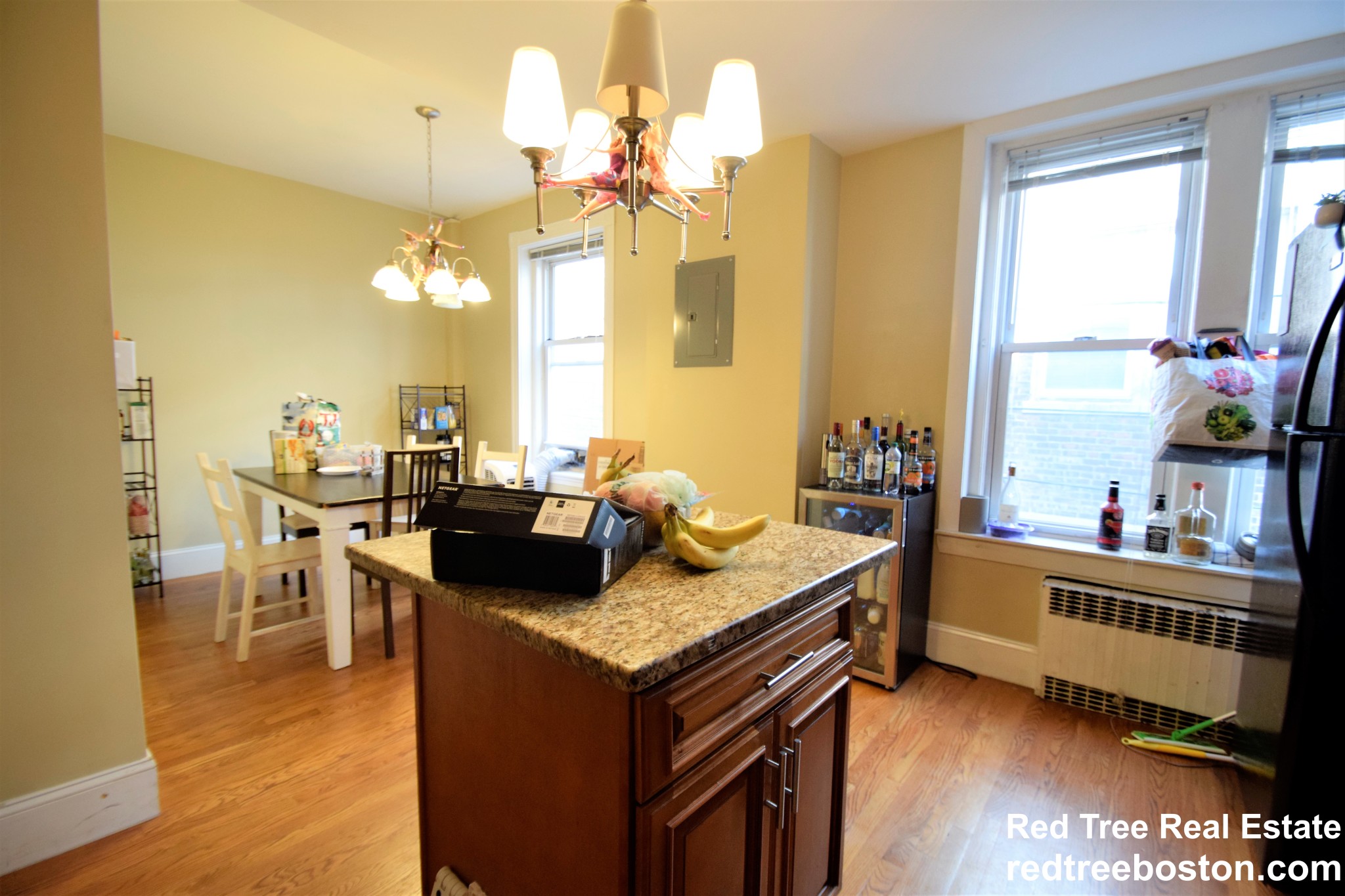 184 Saint Paul St, Coolidge Corner