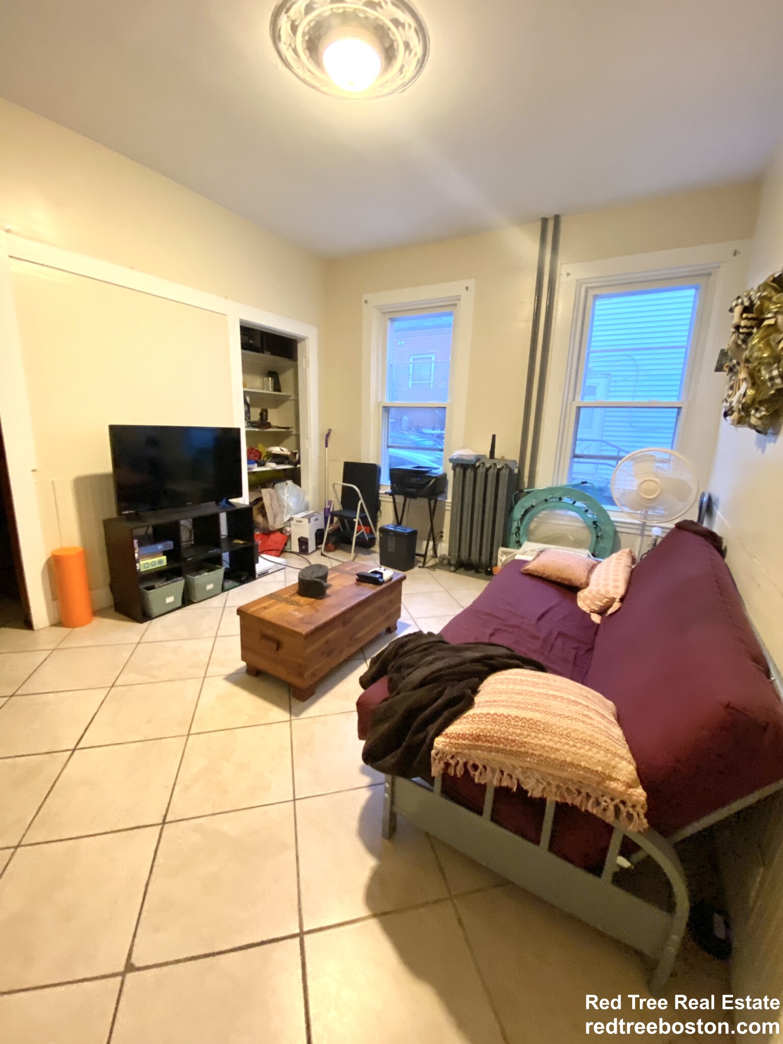 324 Saratoga St, East Boston