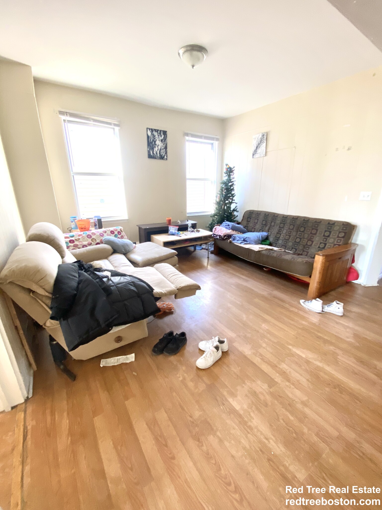 284 Sumner St, East Boston