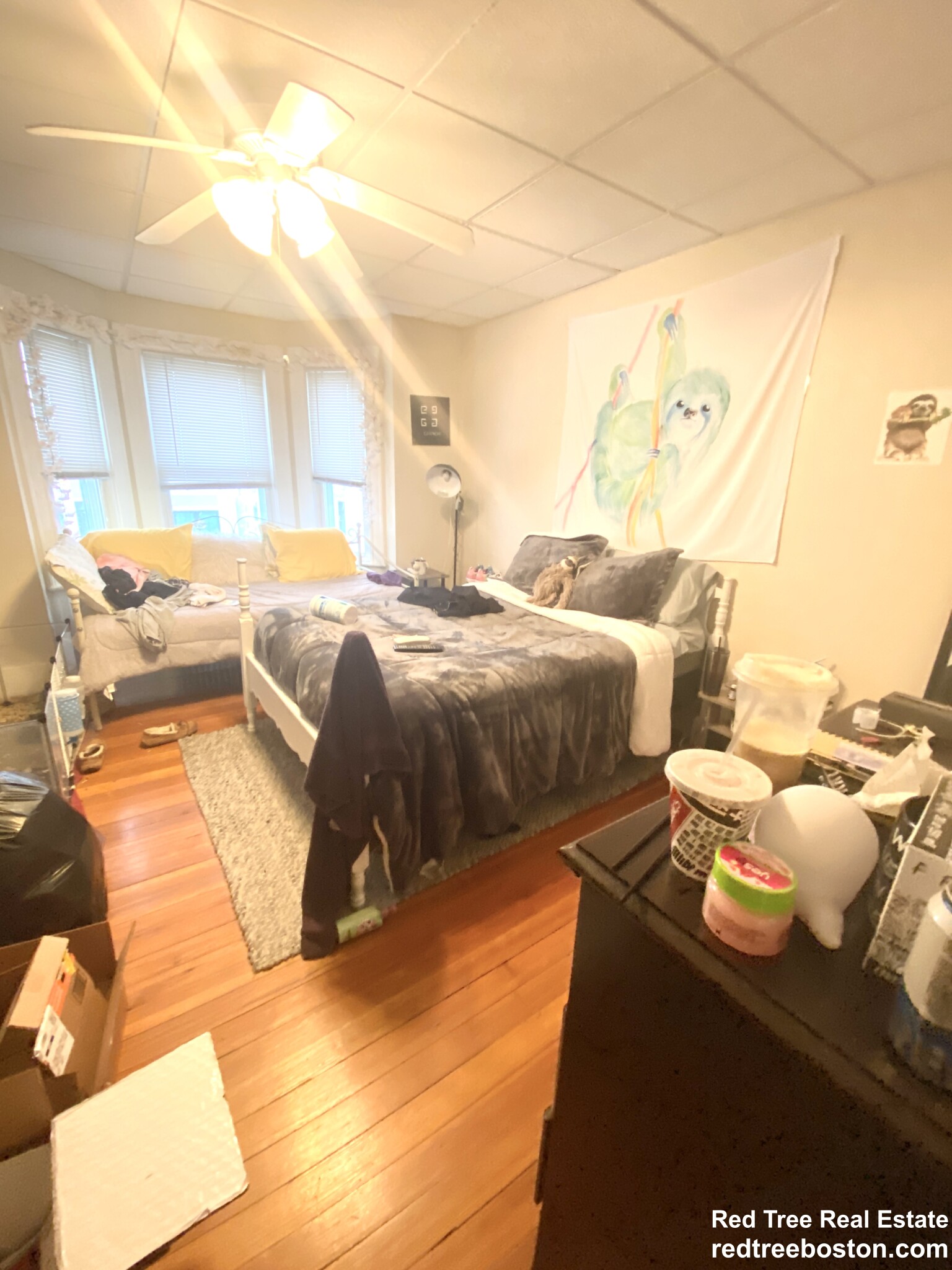 166 Leyden St, East Boston