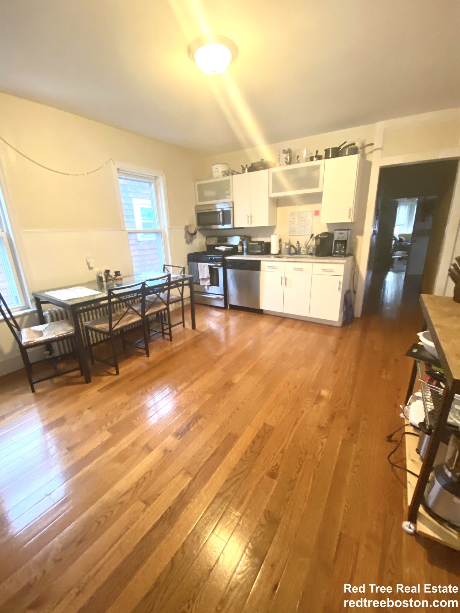 166 Leyden St, East Boston