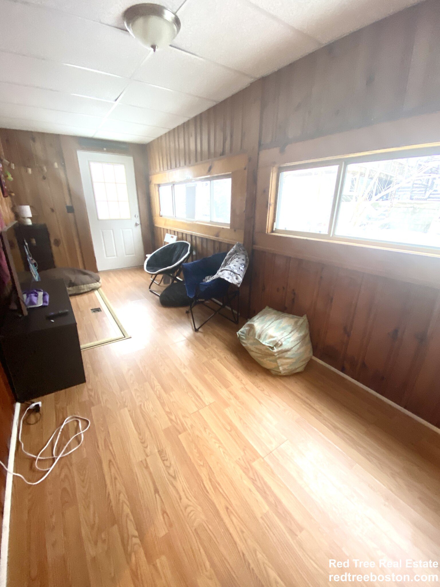 166 Leyden St, East Boston