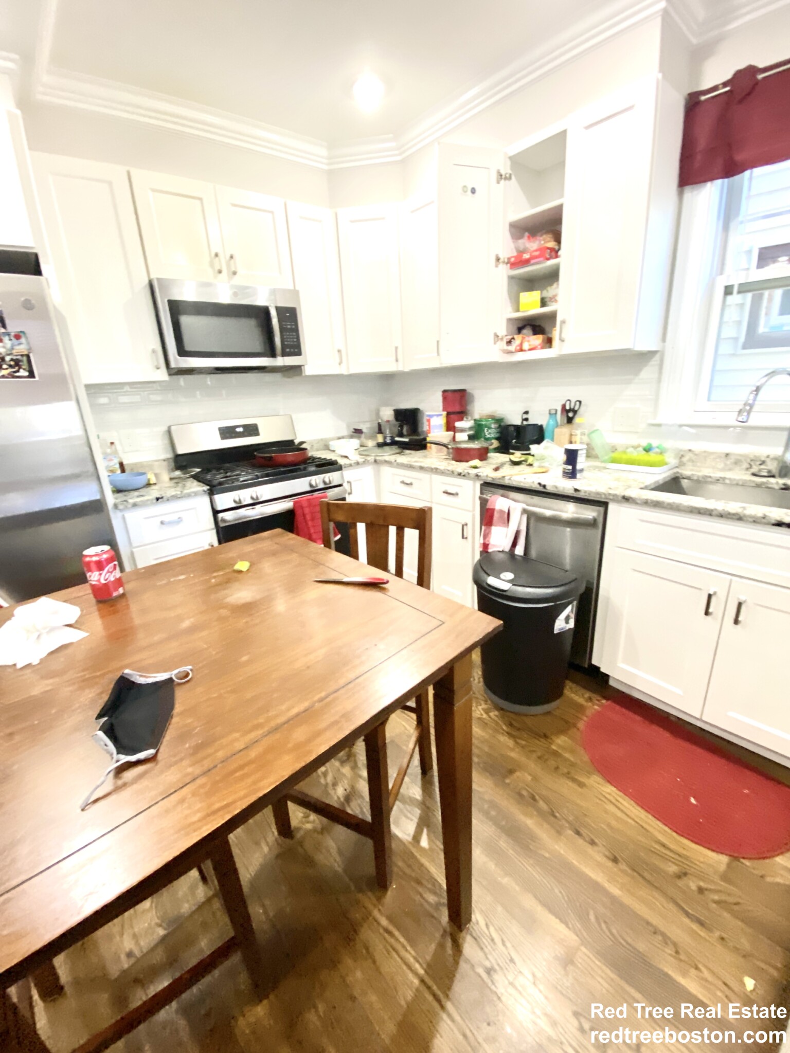 36 Monmouth St, East Boston