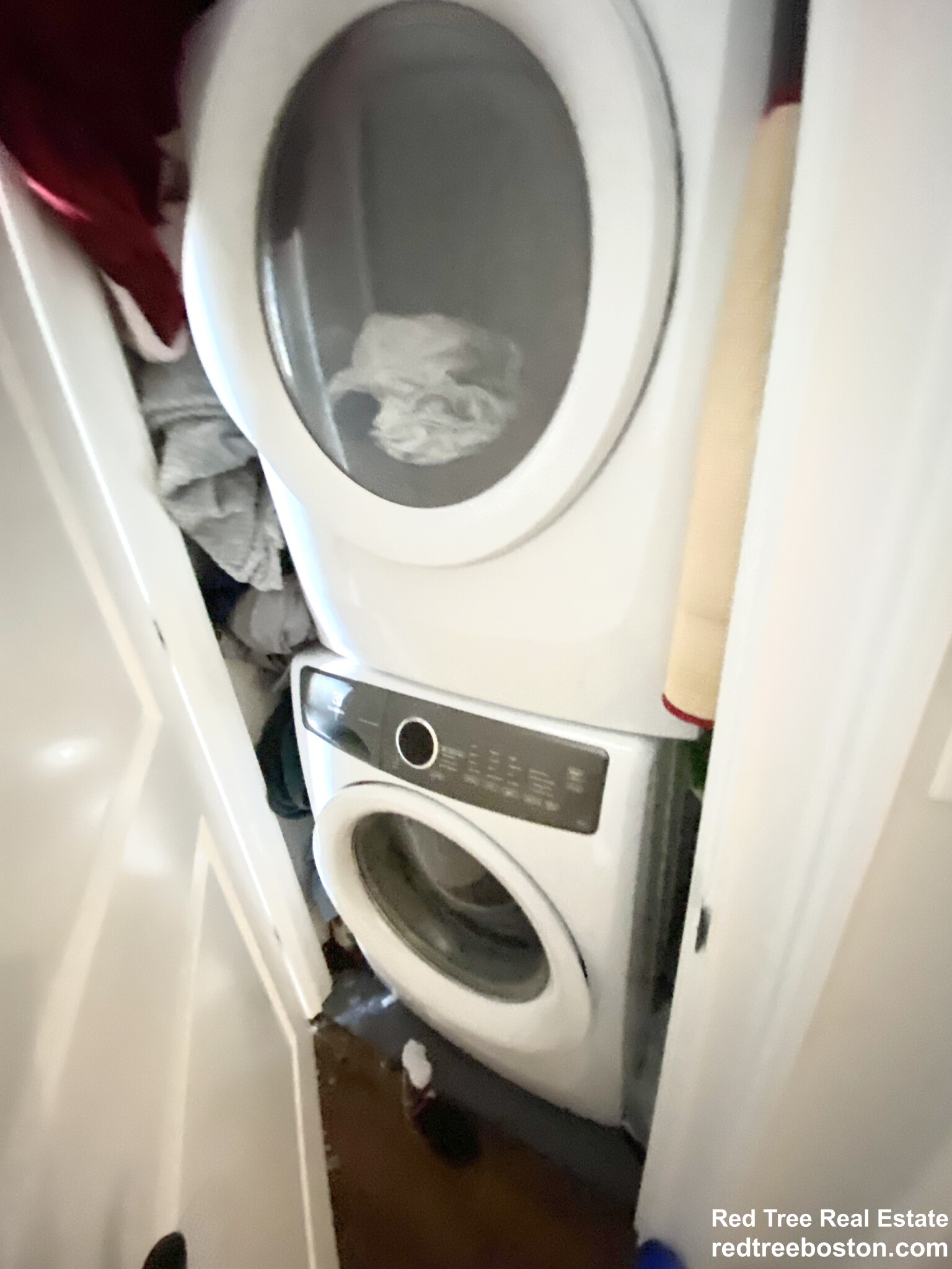 36 Monmouth St, East Boston