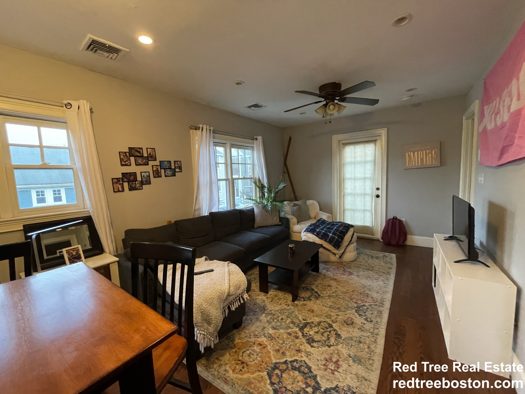 2 Iroquois St, Roxbury