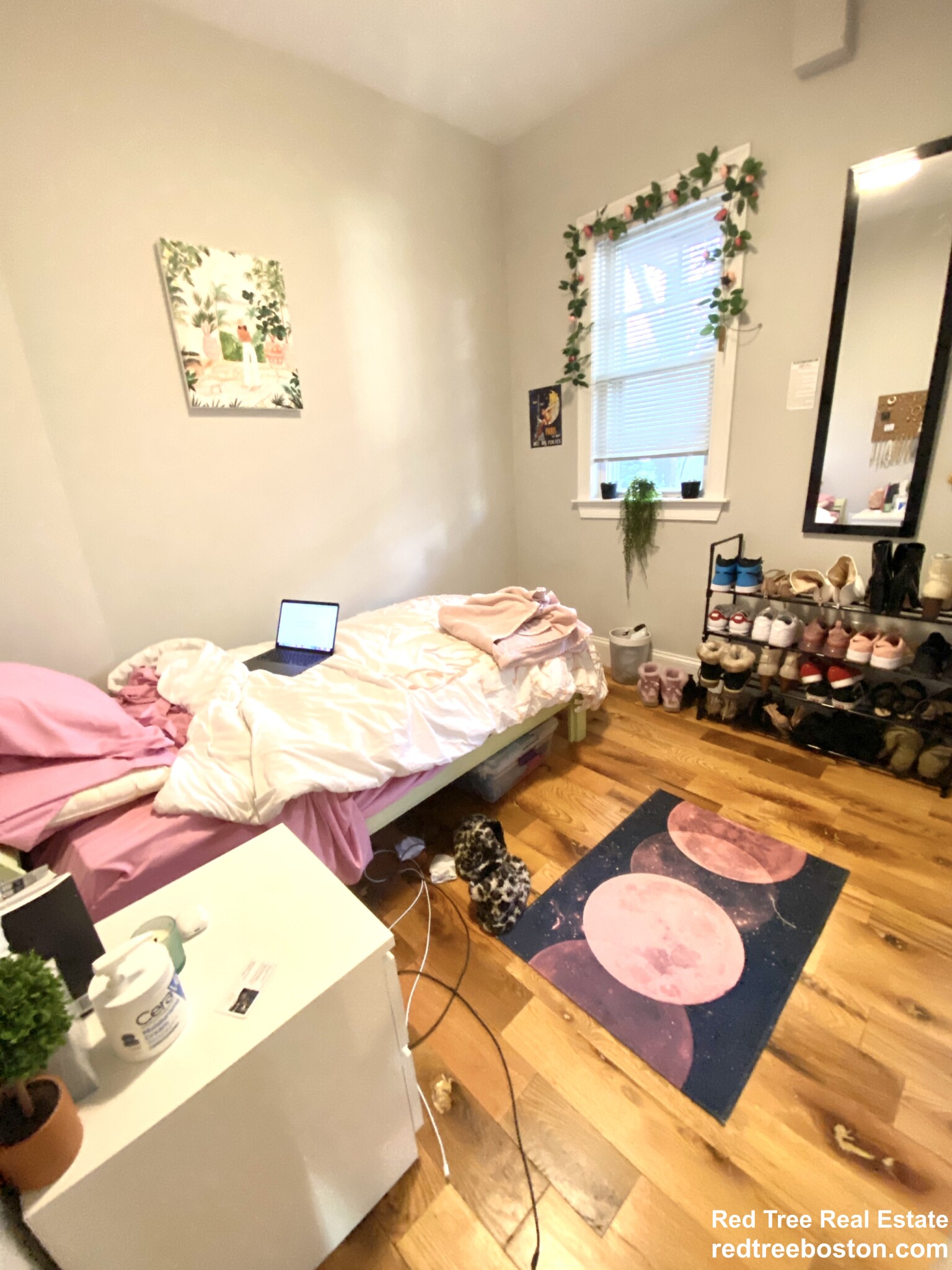 244 Leyden St, East Boston