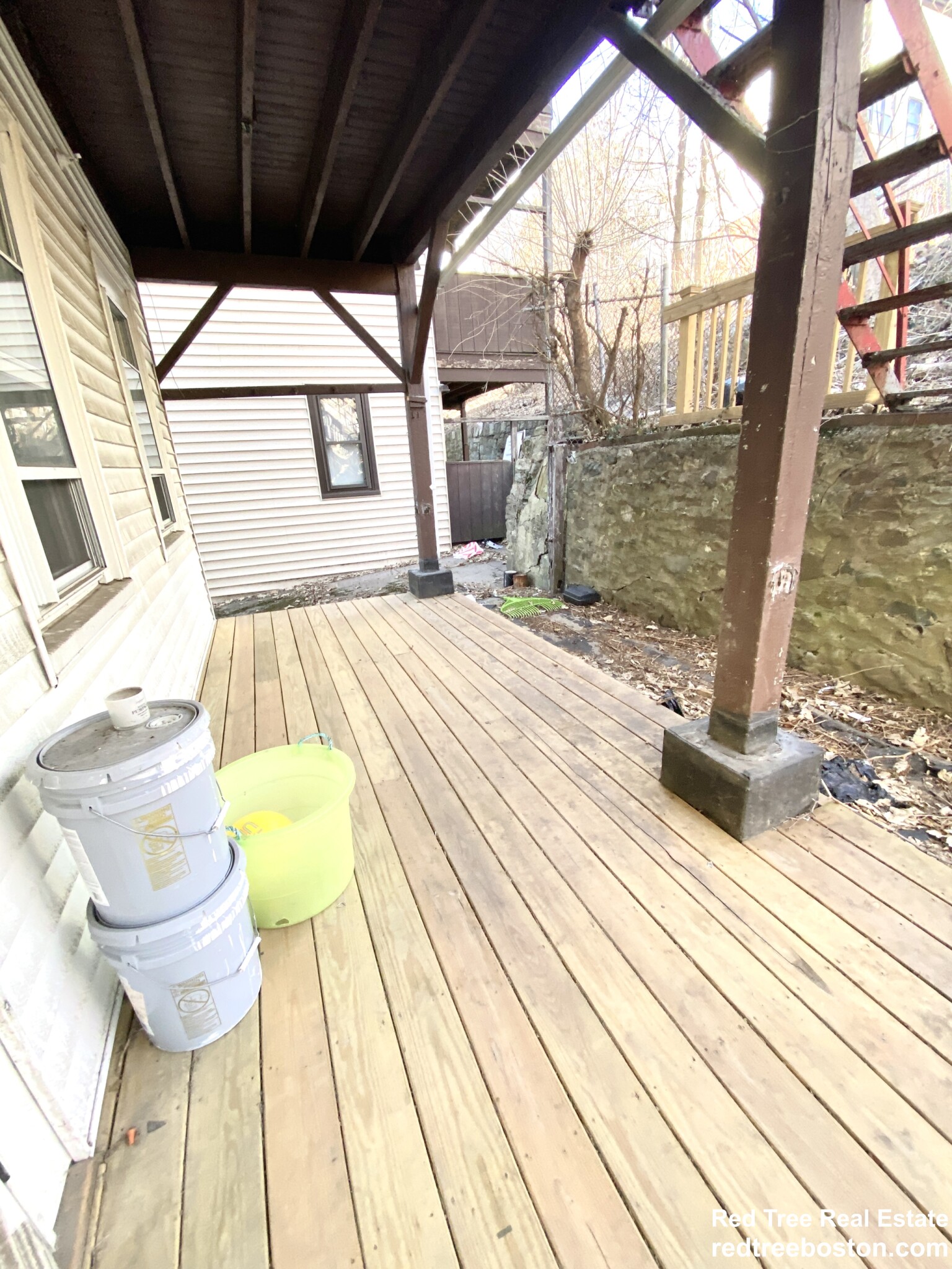 244 Leyden St, East Boston