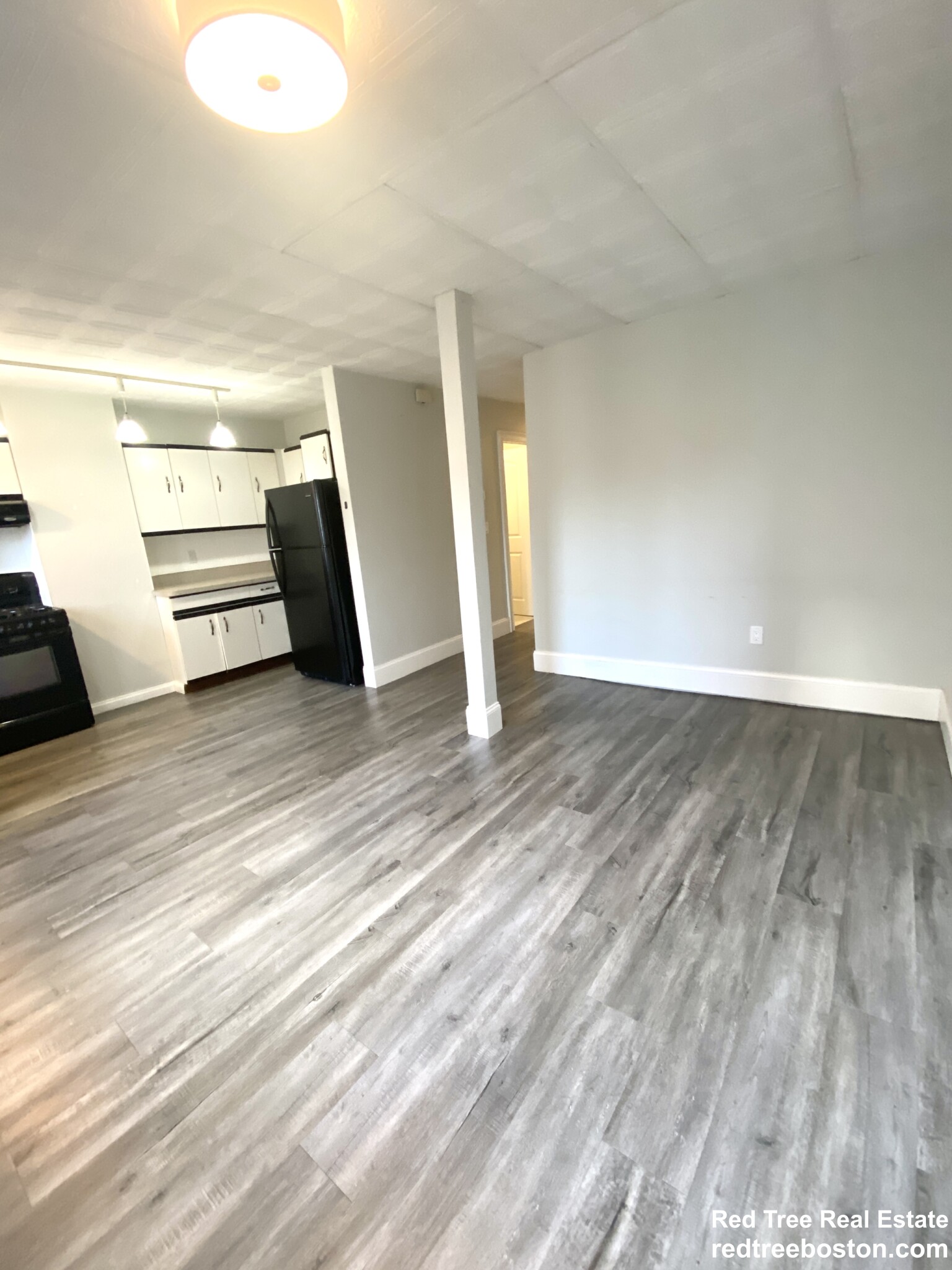 195 Maverick St, East Boston