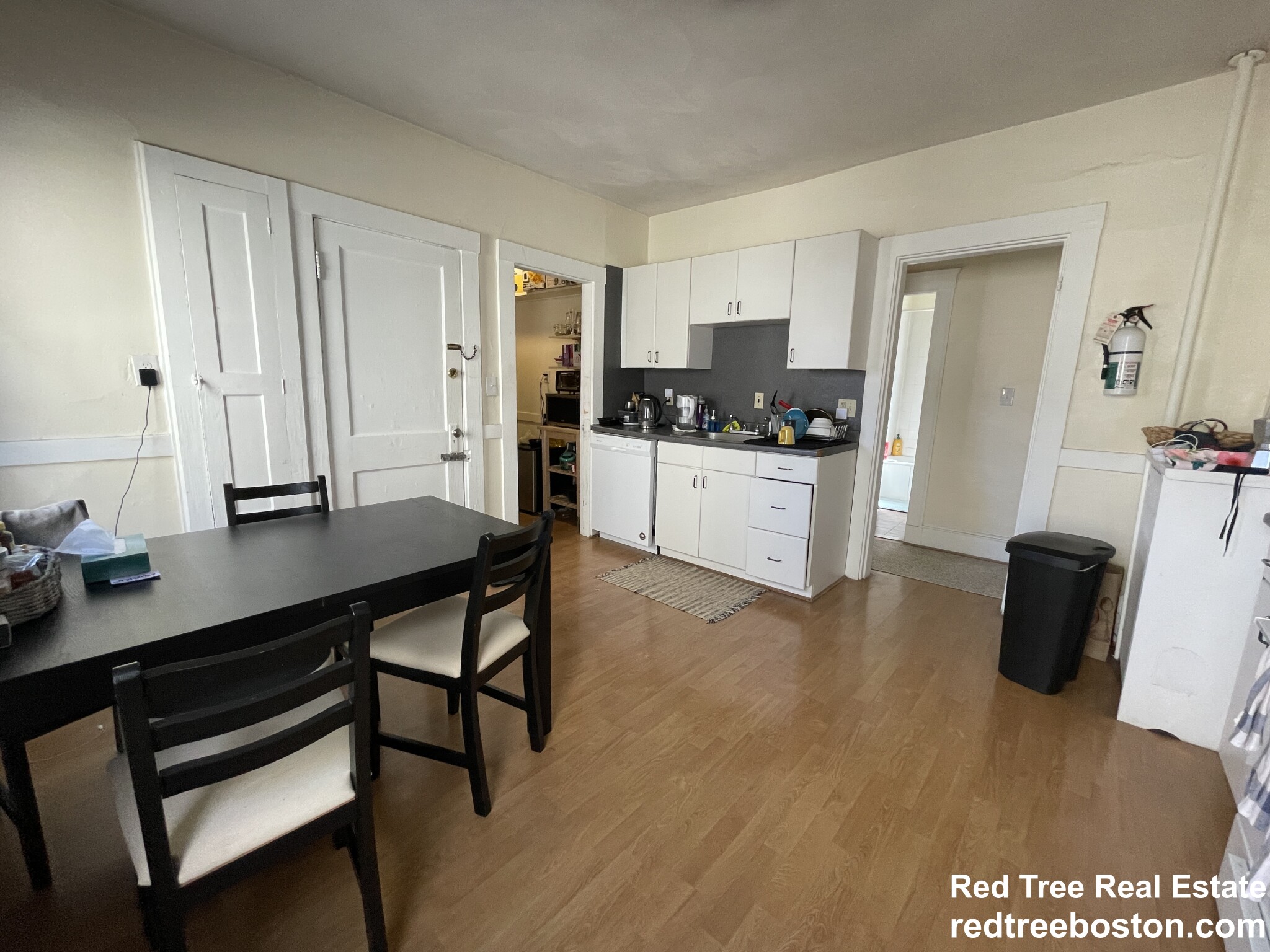 97 Kilsyth Rd, Brighton