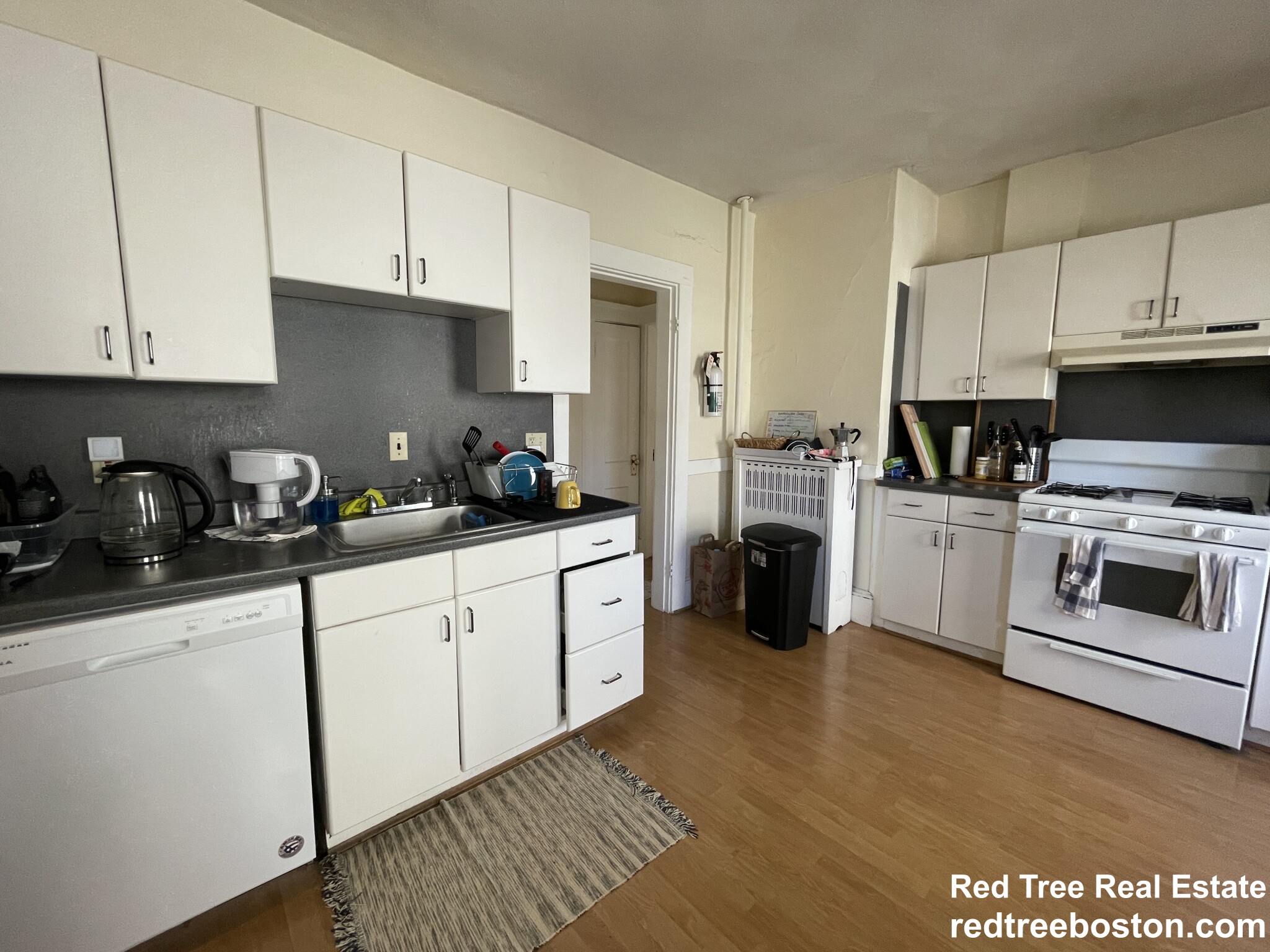 97 Kilsyth Rd, Brighton