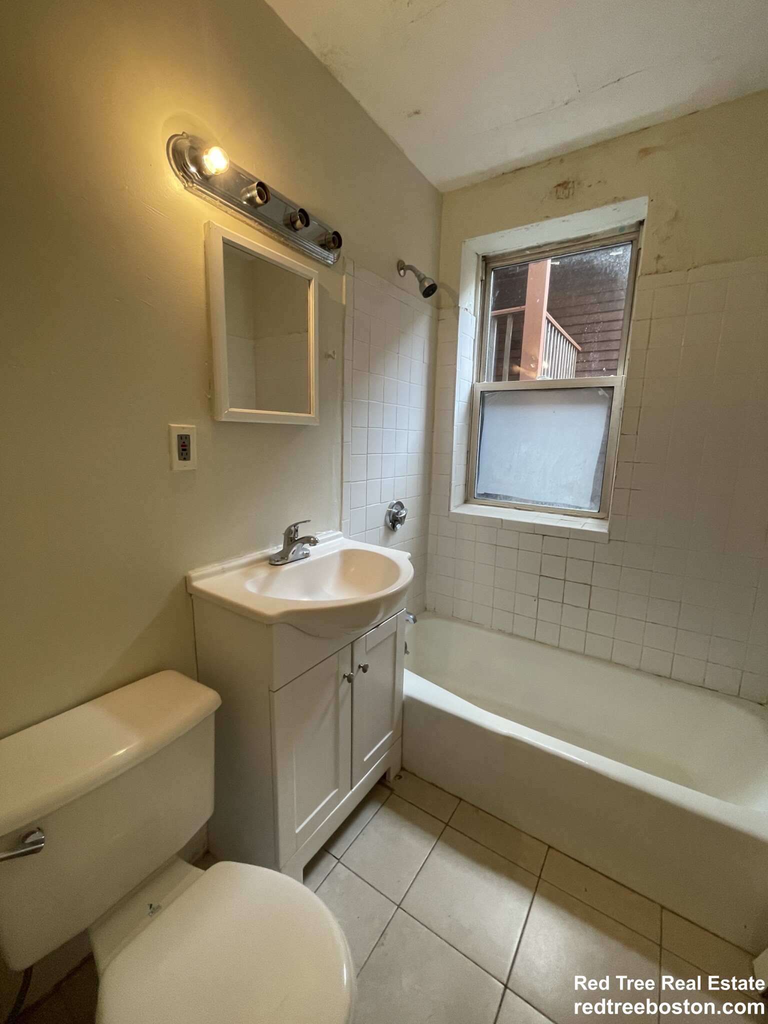 366 Centre St, Jamaica Plain