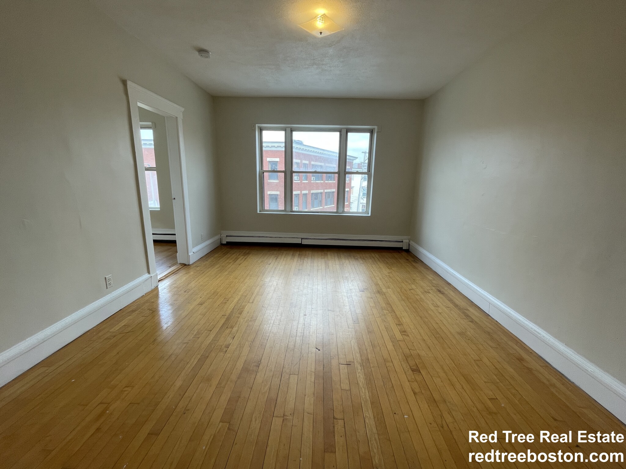 366 Centre St, Jamaica Plain