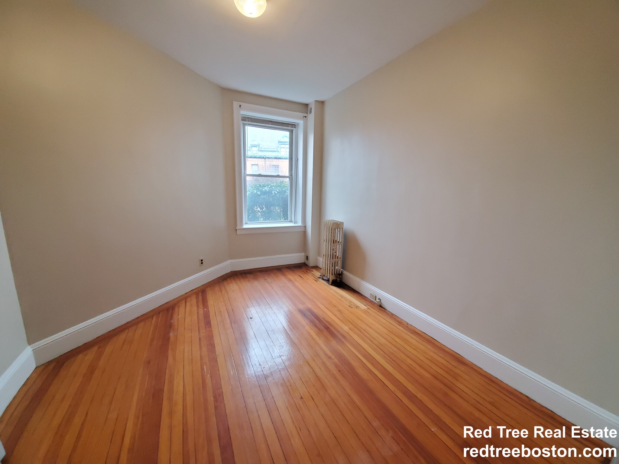31 Herrick Rd, Newton