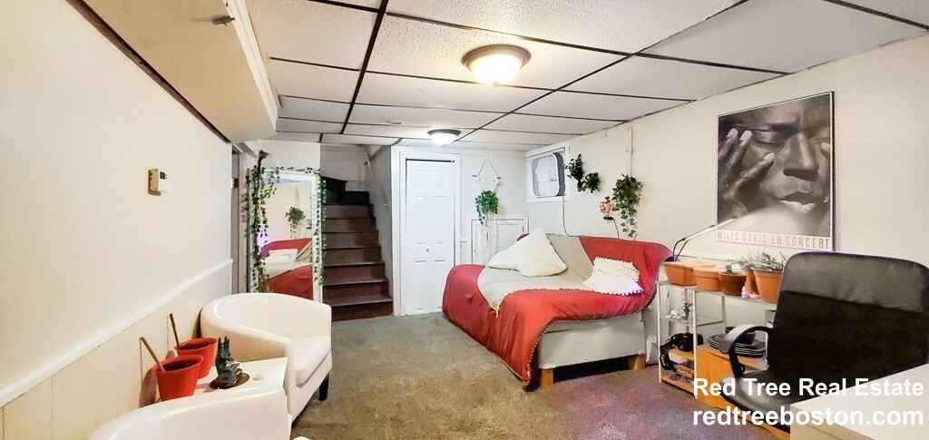 469 Windsor St, East Cambridge