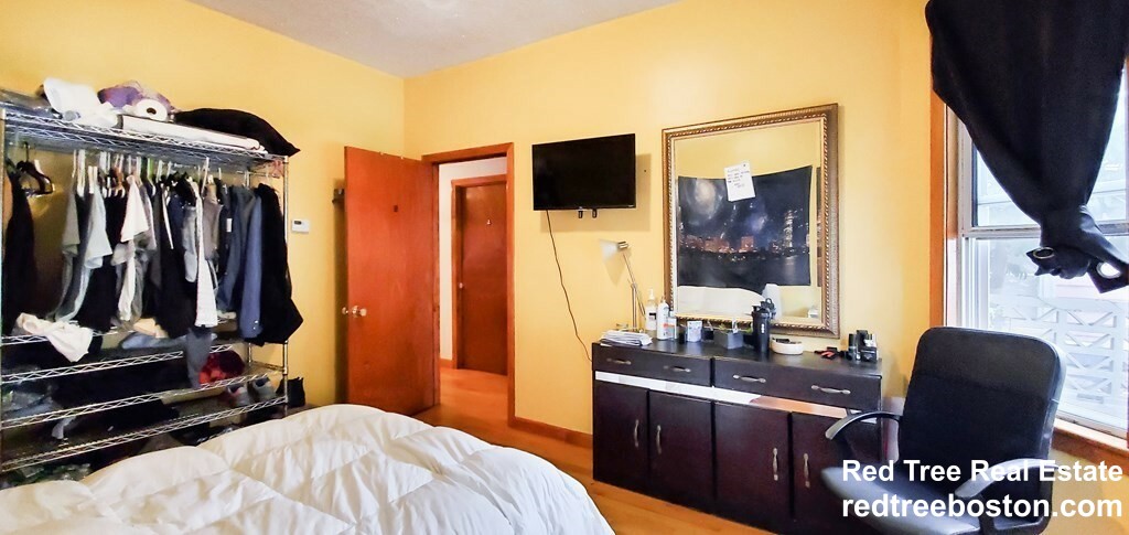 469 Windsor St, East Cambridge