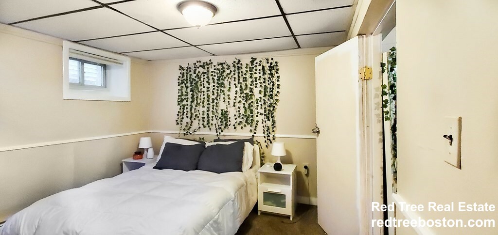 469 Windsor St, East Cambridge