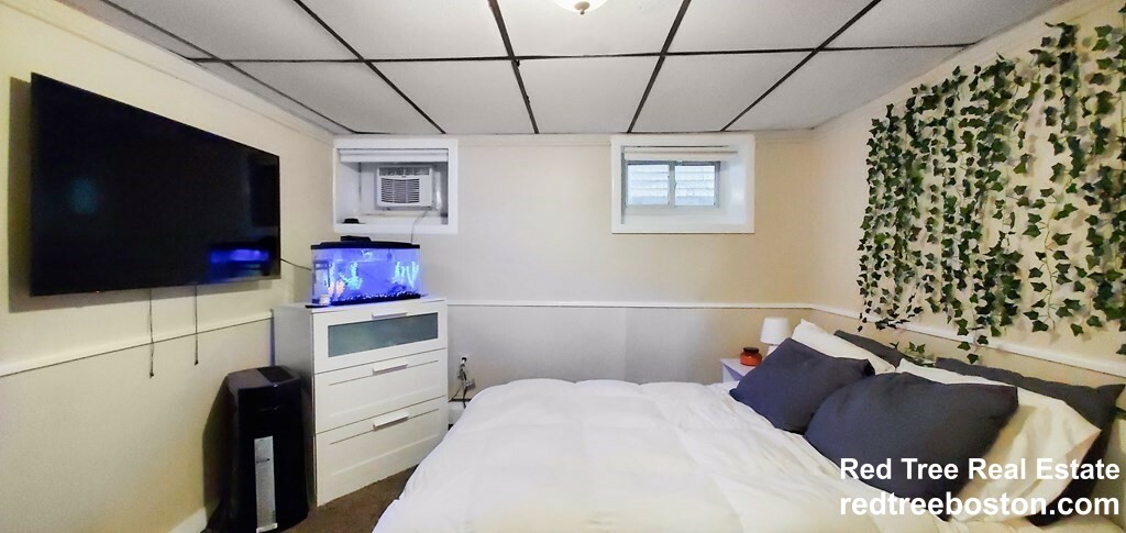 469 Windsor St, East Cambridge