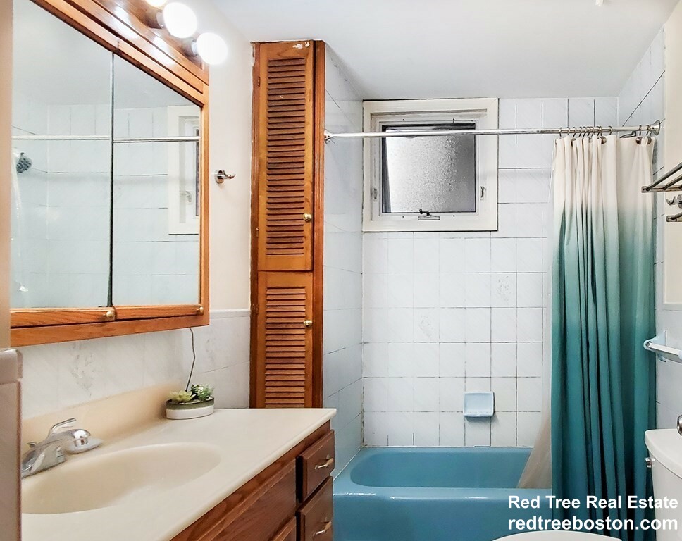 469 Windsor St, East Cambridge