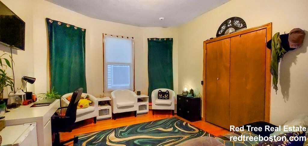 469 Windsor St, East Cambridge